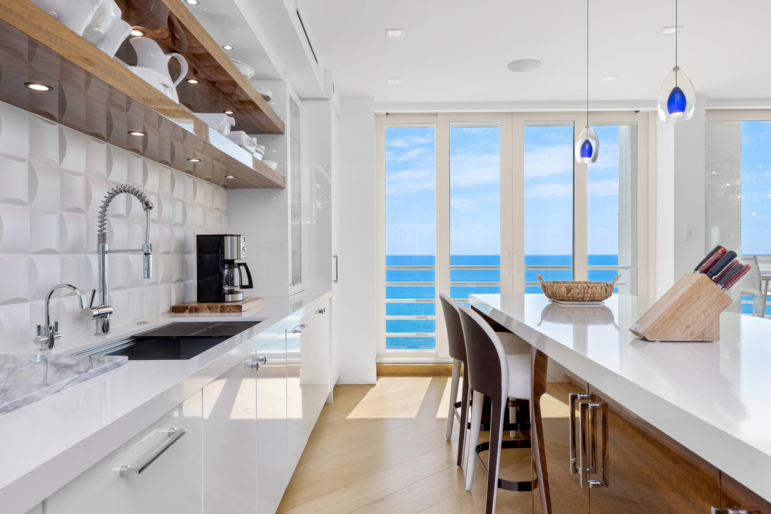 800 S Ocean Boulevard Ph4 Property Photo 13