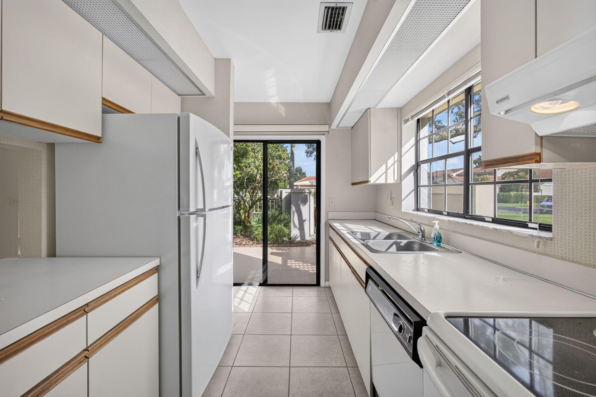 350 Prestwick Circle 2 Property Photo 22