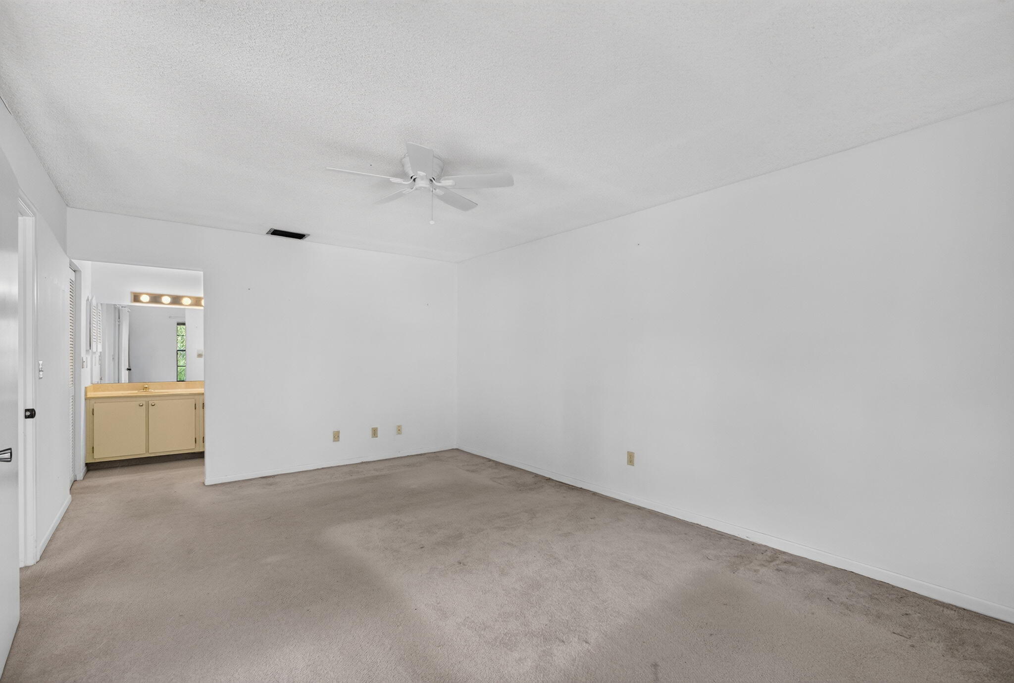 350 Prestwick Circle 2 Property Photo 28