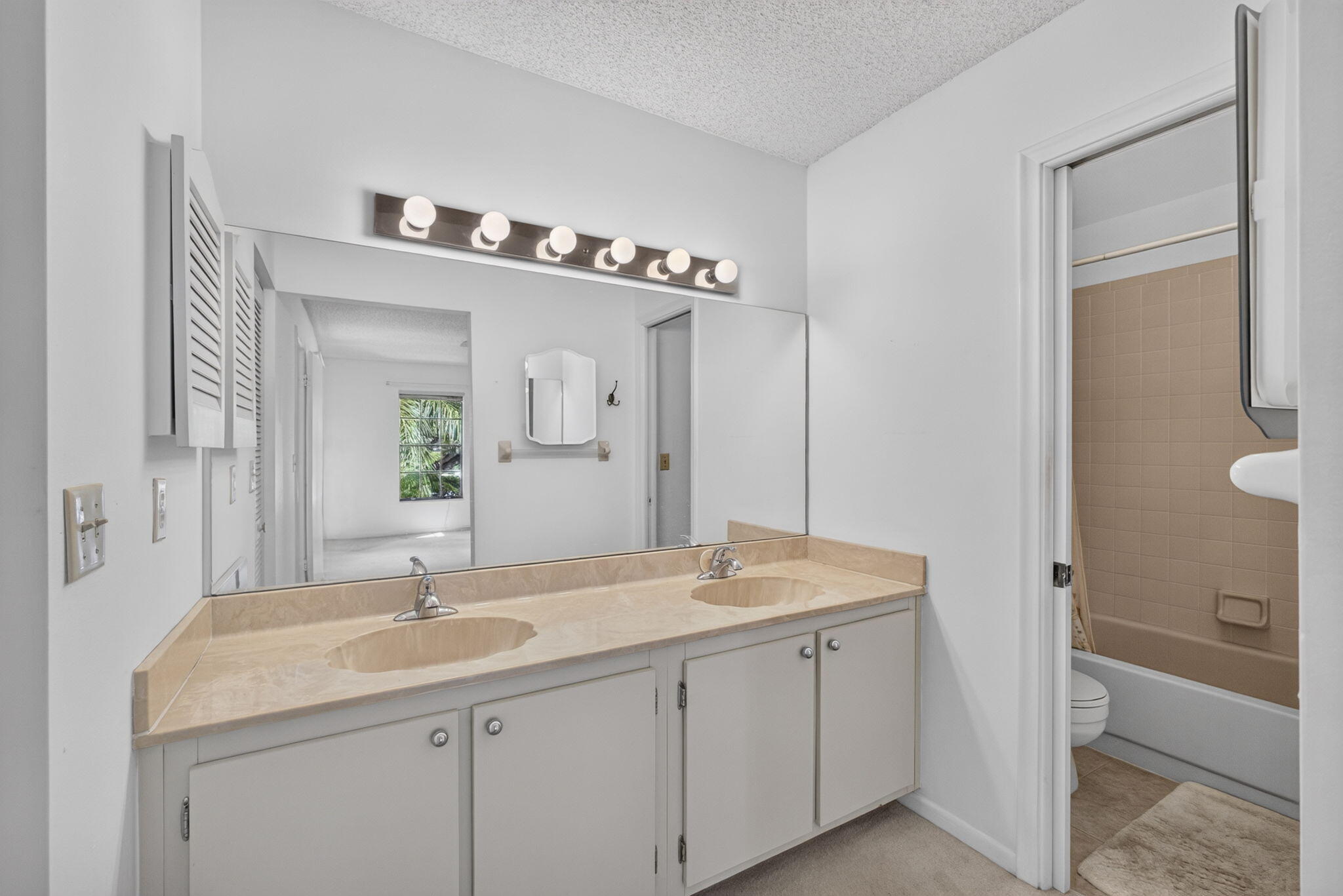350 Prestwick Circle 2 Property Photo 29
