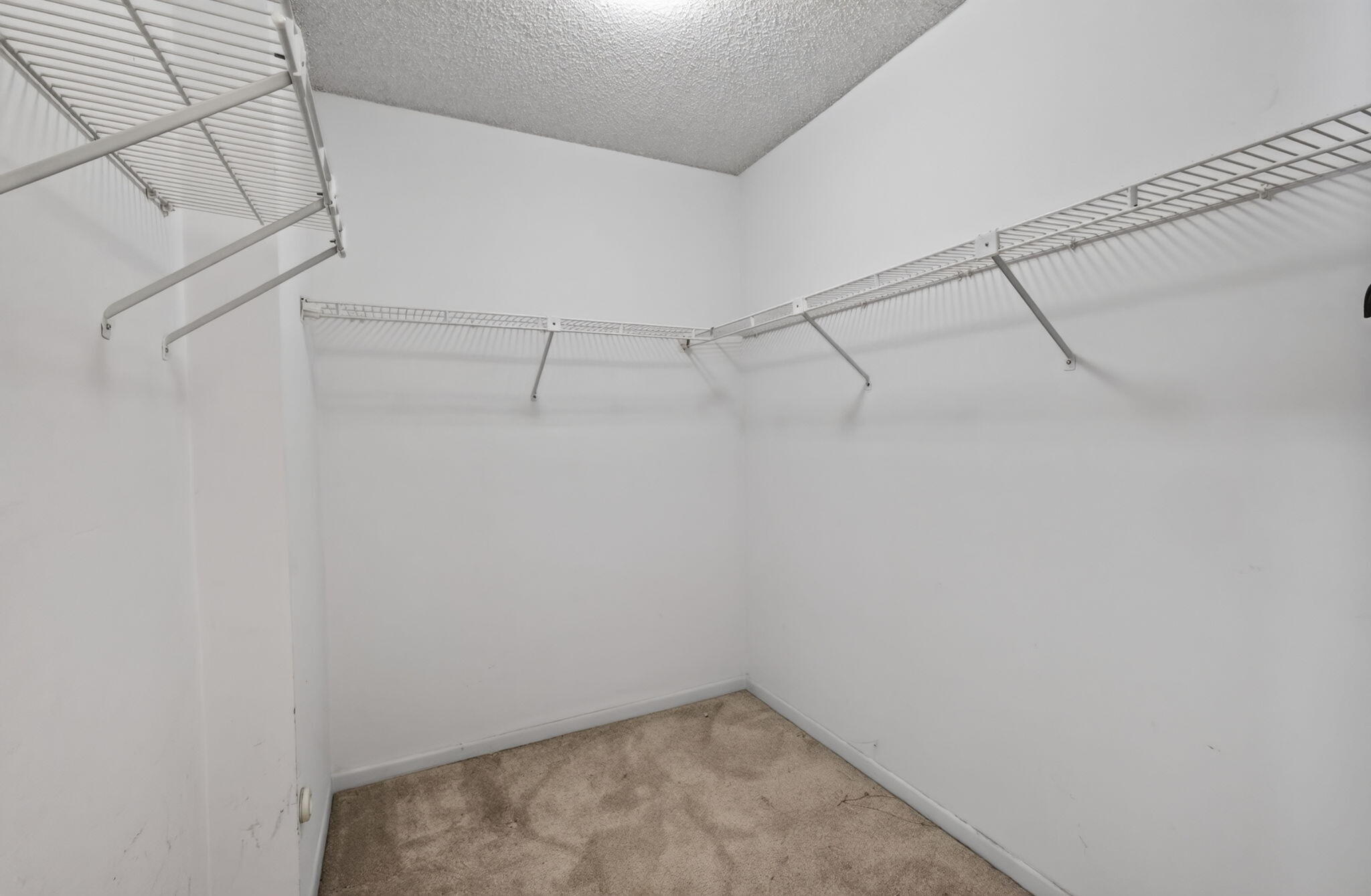 350 Prestwick Circle 2 Property Photo 32