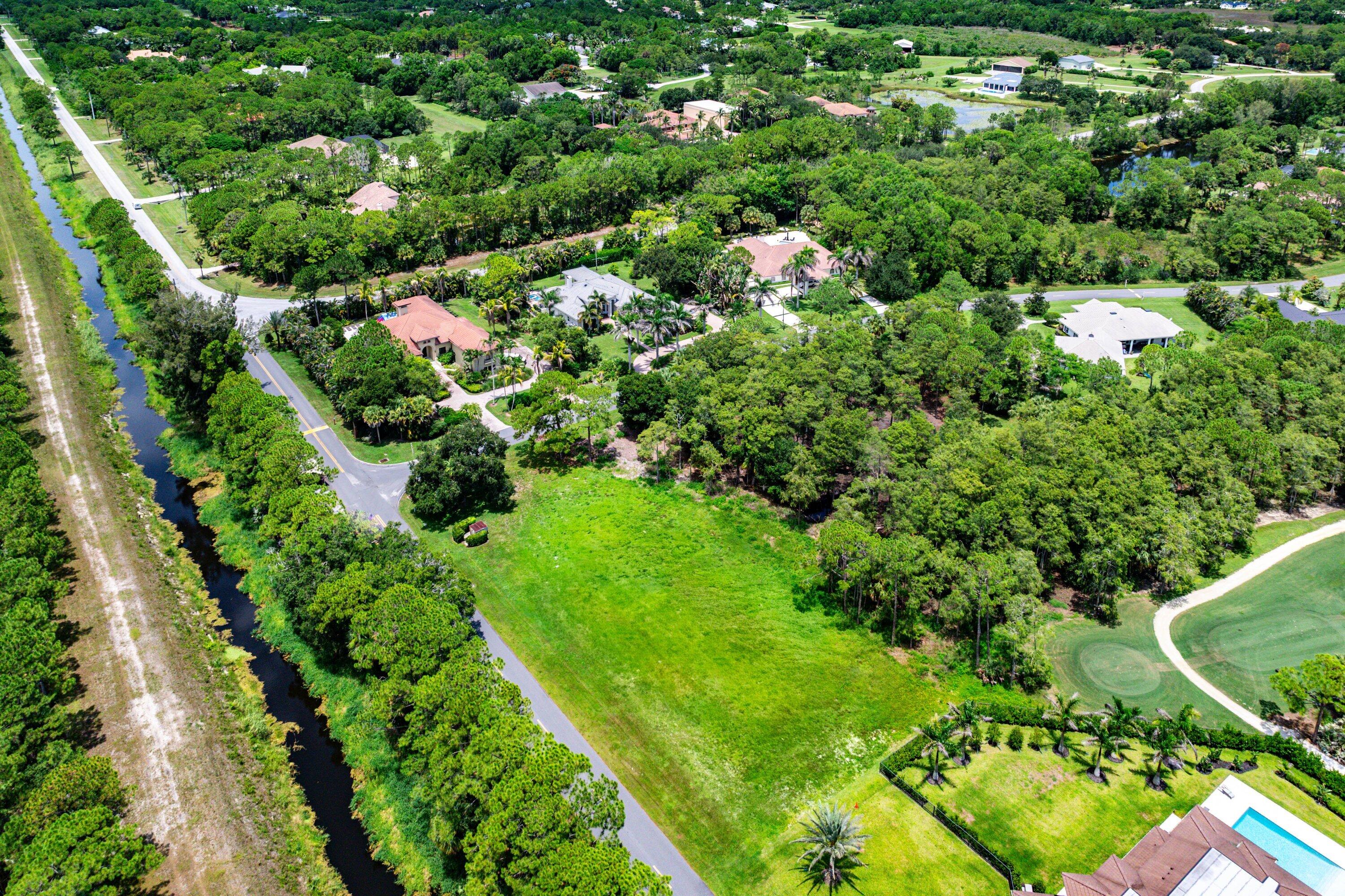 3551 Se Tailwinds Road Property Photo 7