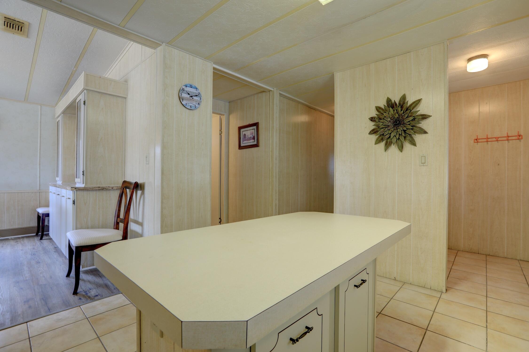 705 Hyacinth Circle Property Photo 11