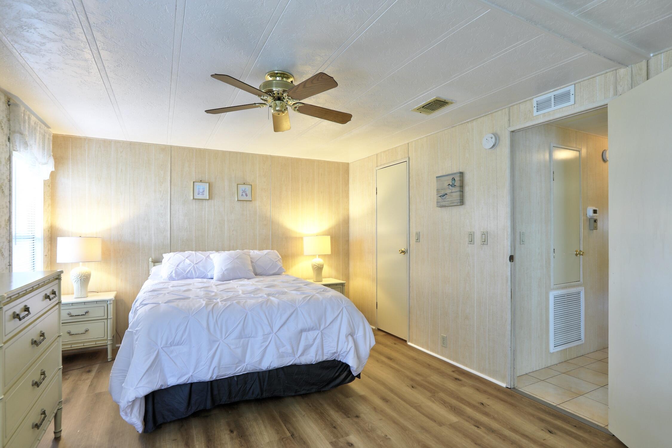 705 Hyacinth Circle Property Photo 13
