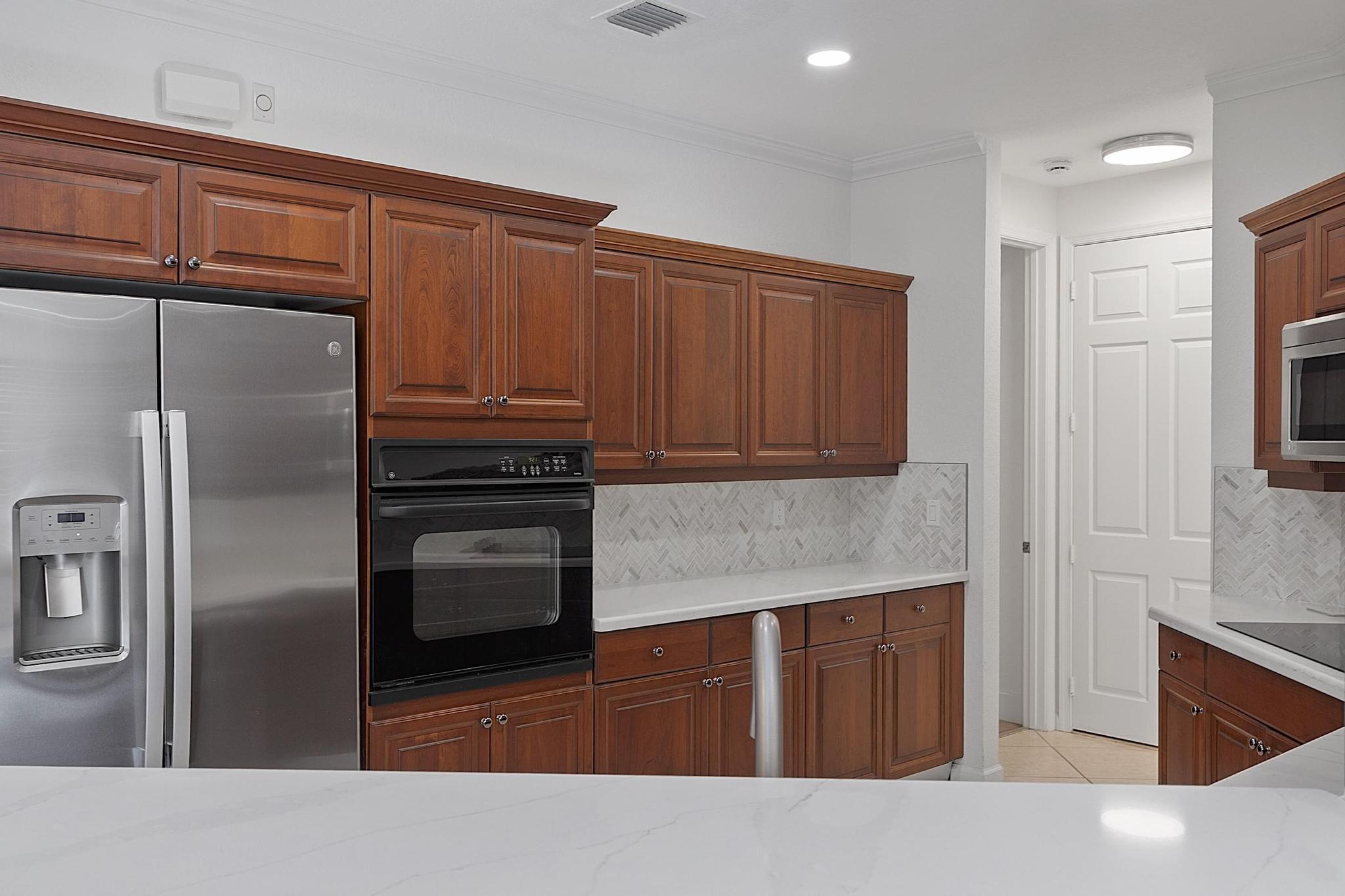 2742 Kinsington Circle Property Photo 12