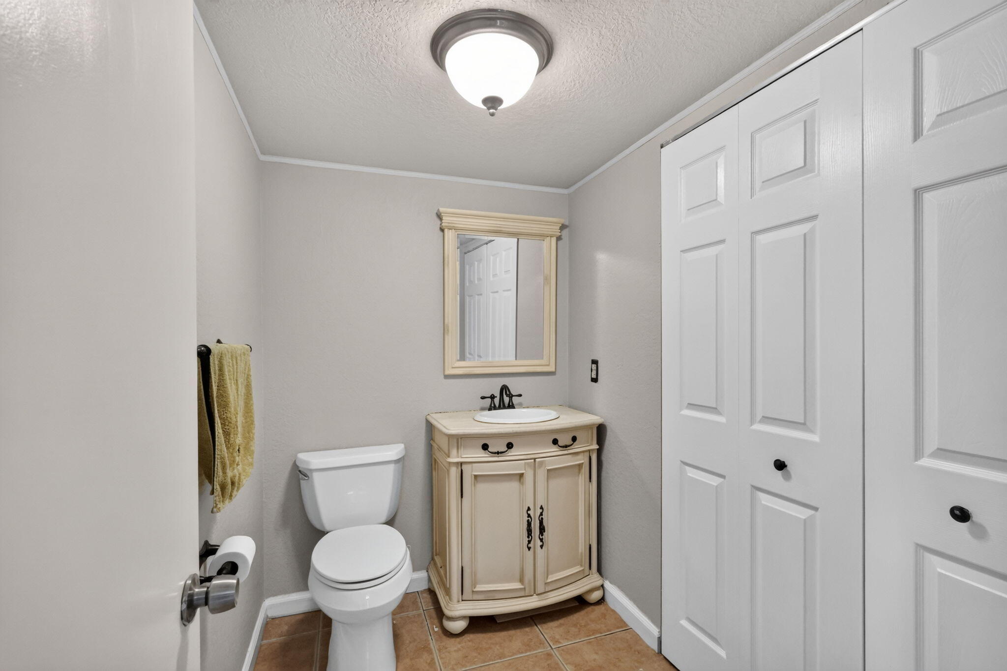 3659 Victoria Drive Property Photo 15