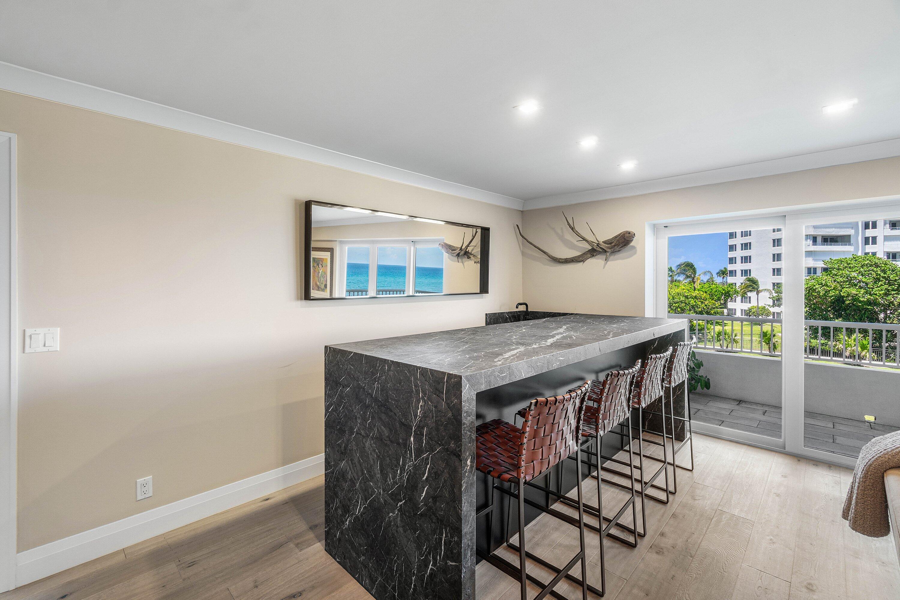600 S Ocean Boulevard 407 Property Photo 10