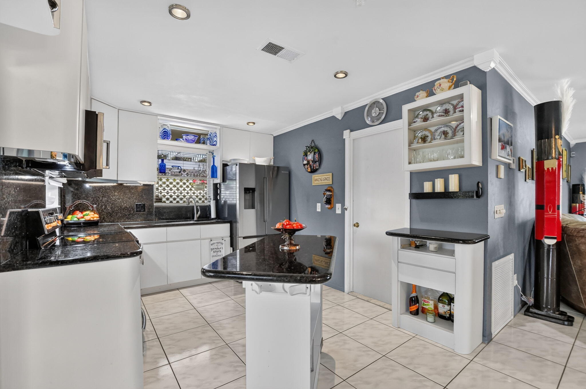 11078 Delta Circle Property Photo 12