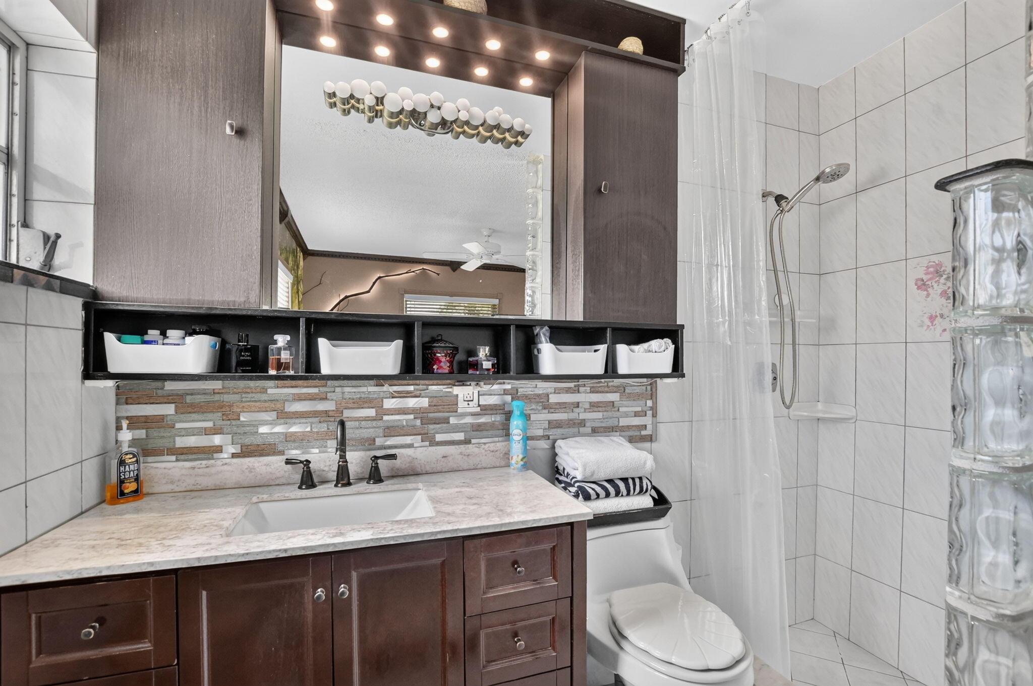 11078 Delta Circle Property Photo 19