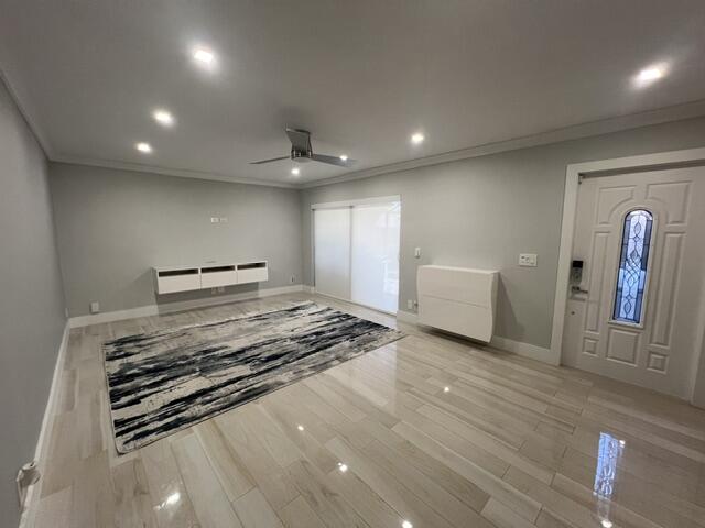 7542 Courtyard Run E Property Photo 9