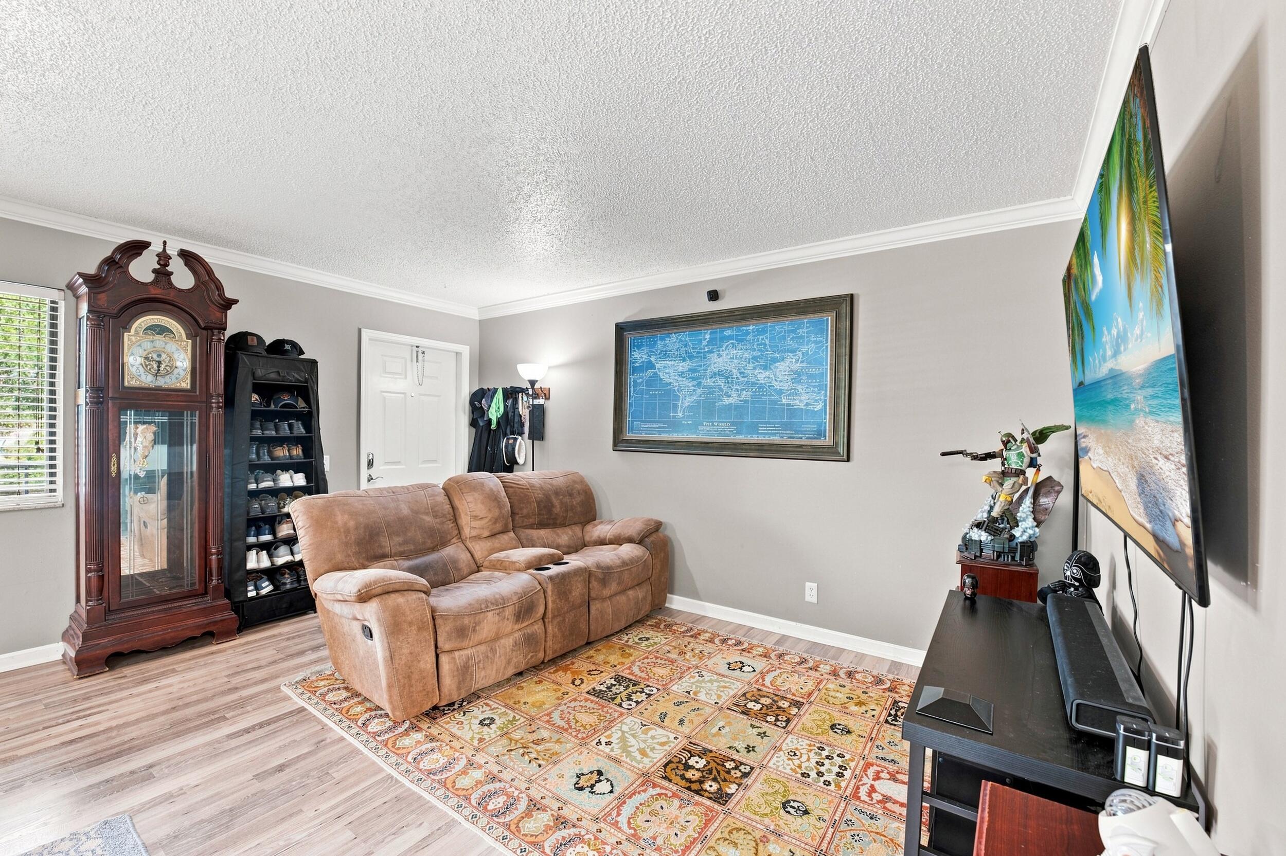 711 Forest Club Drive 119 Property Photo 9