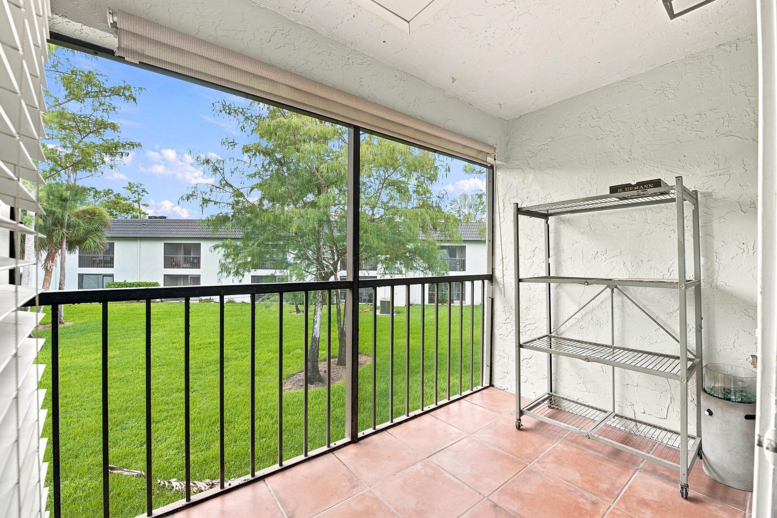 711 Forest Club Drive 119 Property Photo 19