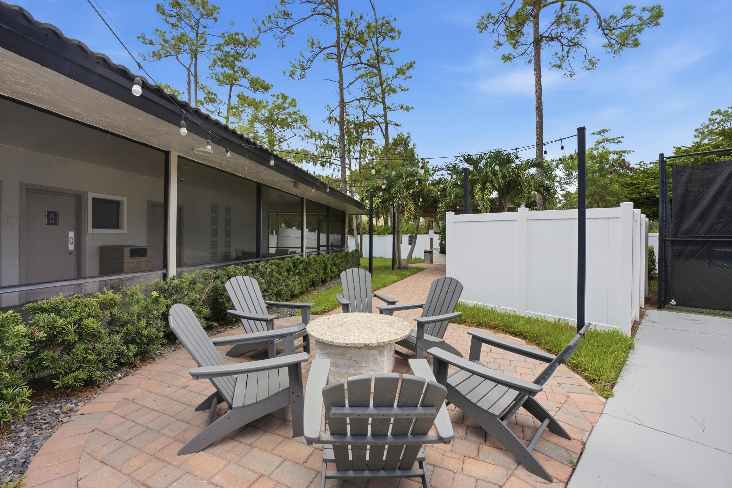 711 Forest Club Drive 119 Property Photo 29