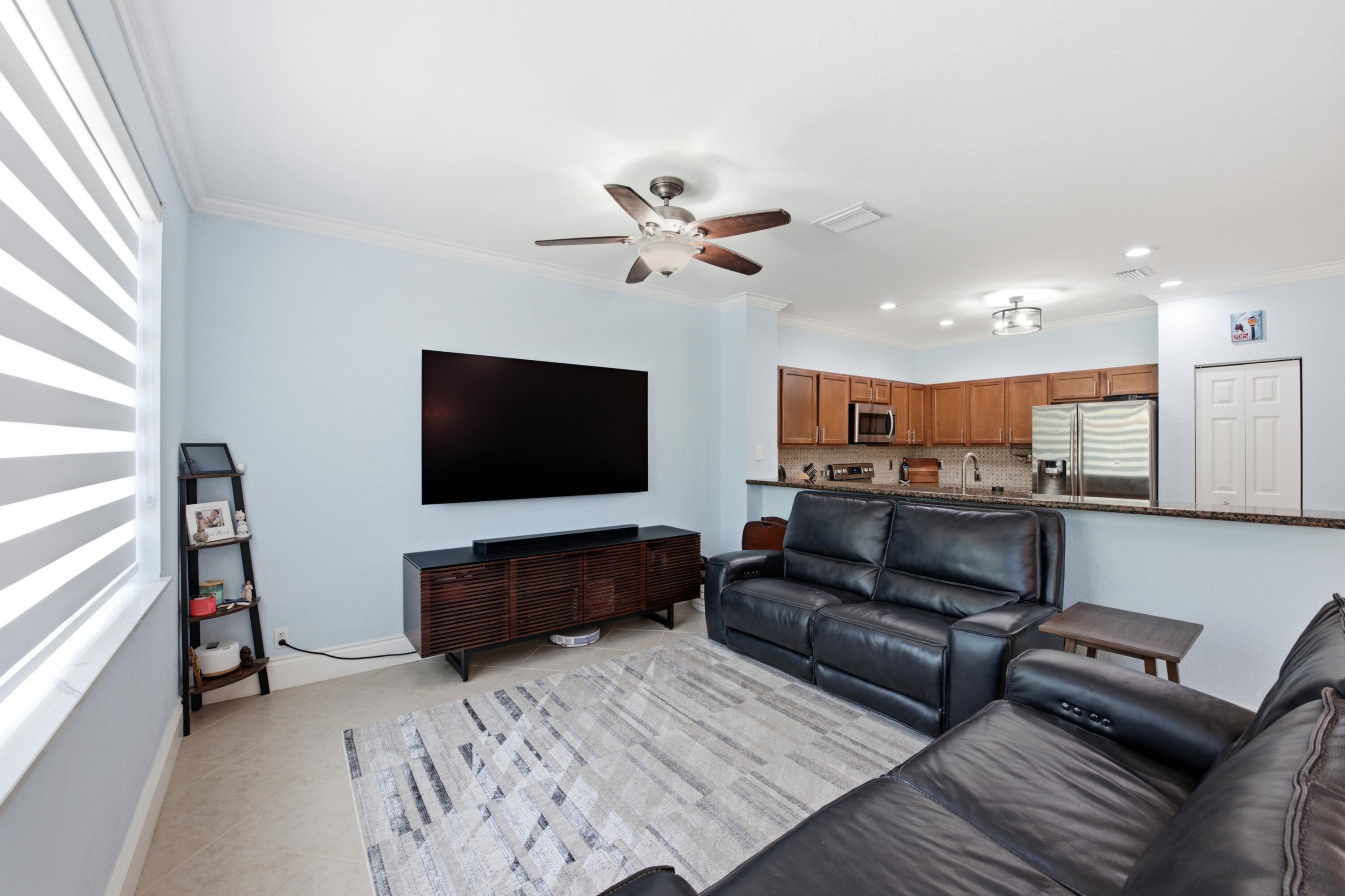 3078 N Evergreen Circle 3078 Property Photo 9