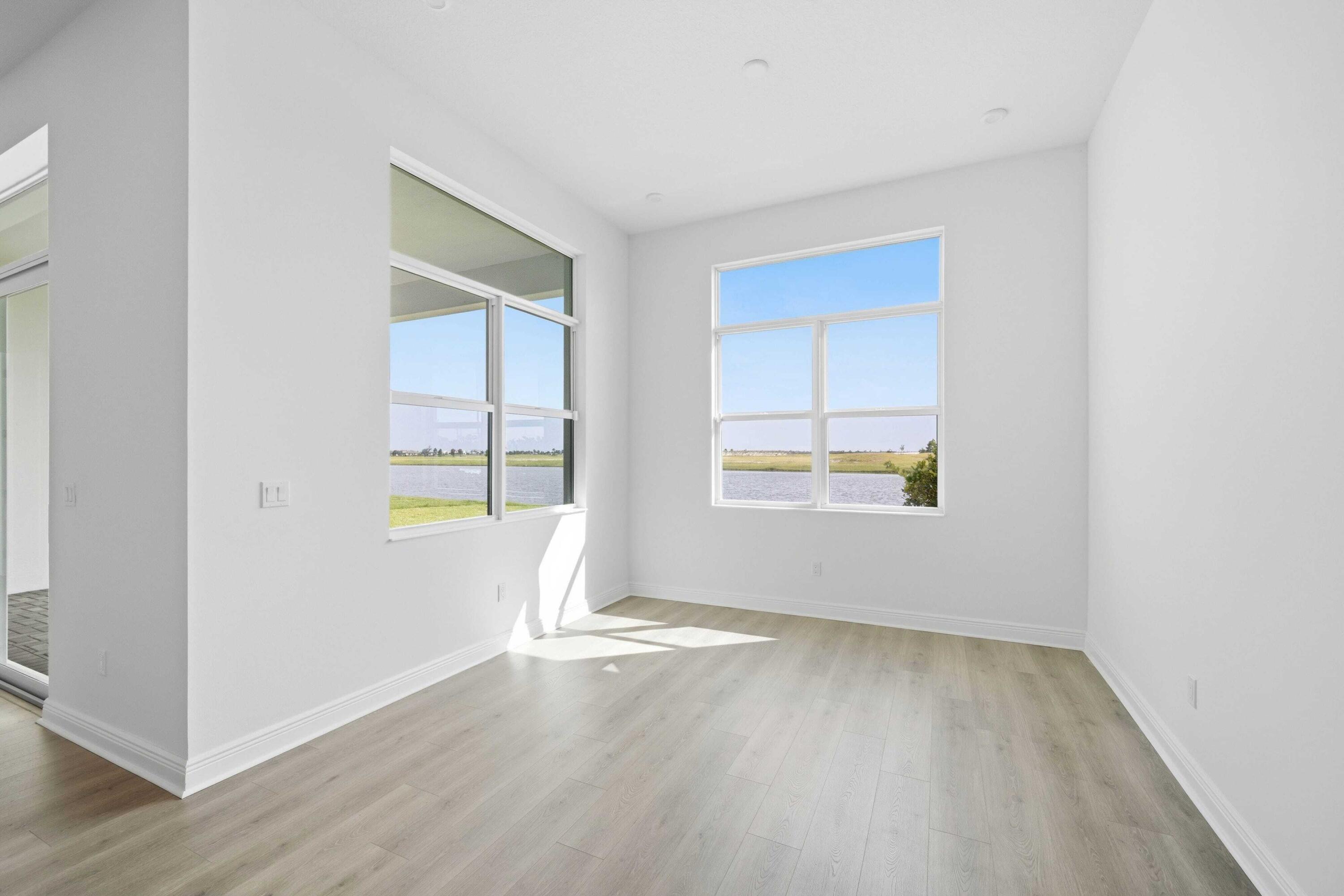 12929 Sw Leopold Way Property Photo 11