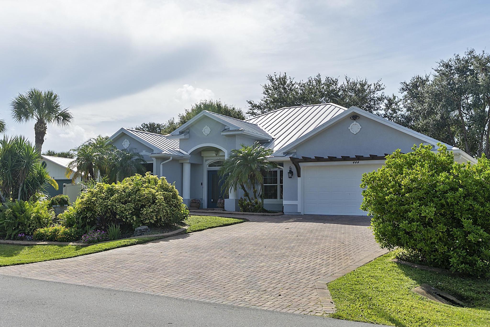 444 Rolling Hill Drive Property Photo 1