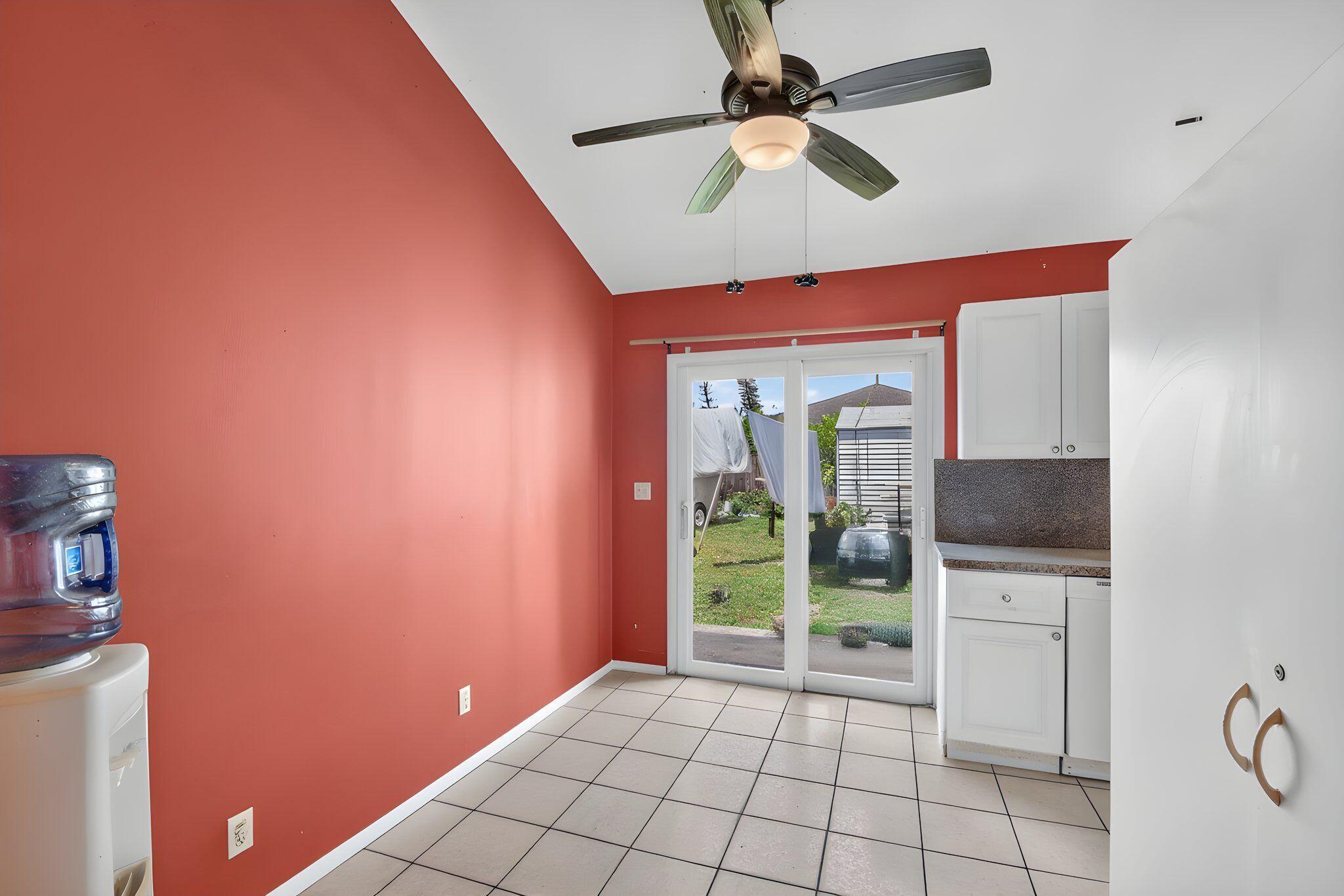 207/227 Ethelyn Drive Property Photo 17