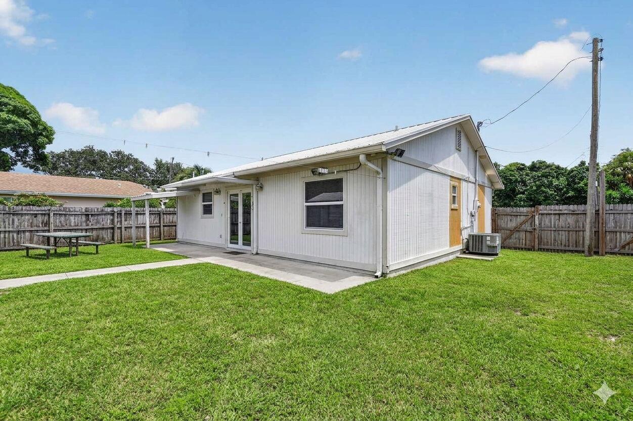 207/227 Ethelyn Drive Property Photo 31