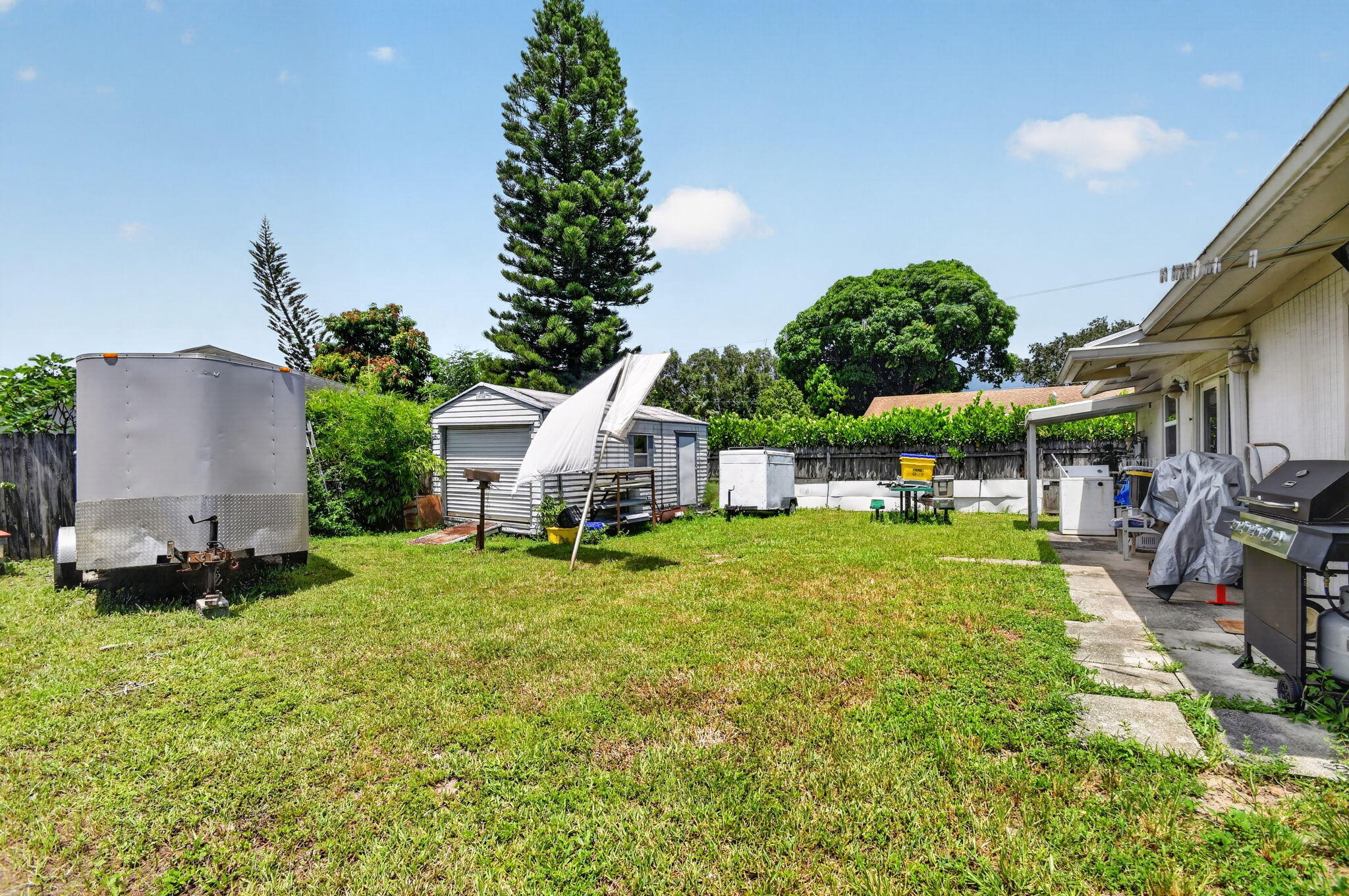 207/227 Ethelyn Drive Property Photo 42