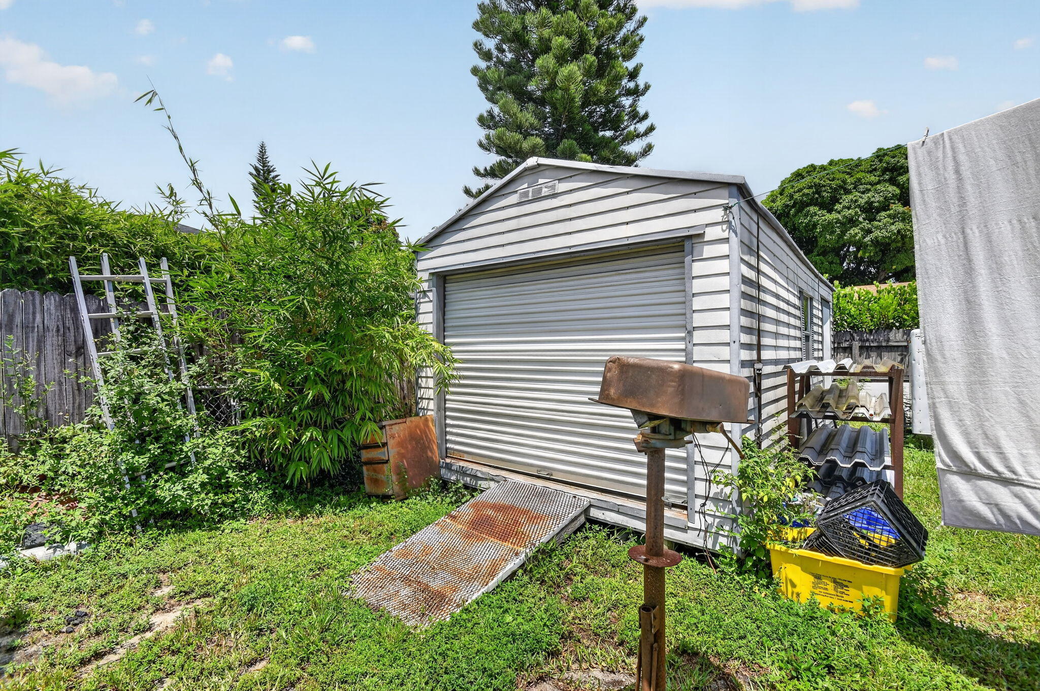 207/227 Ethelyn Drive Property Photo 43
