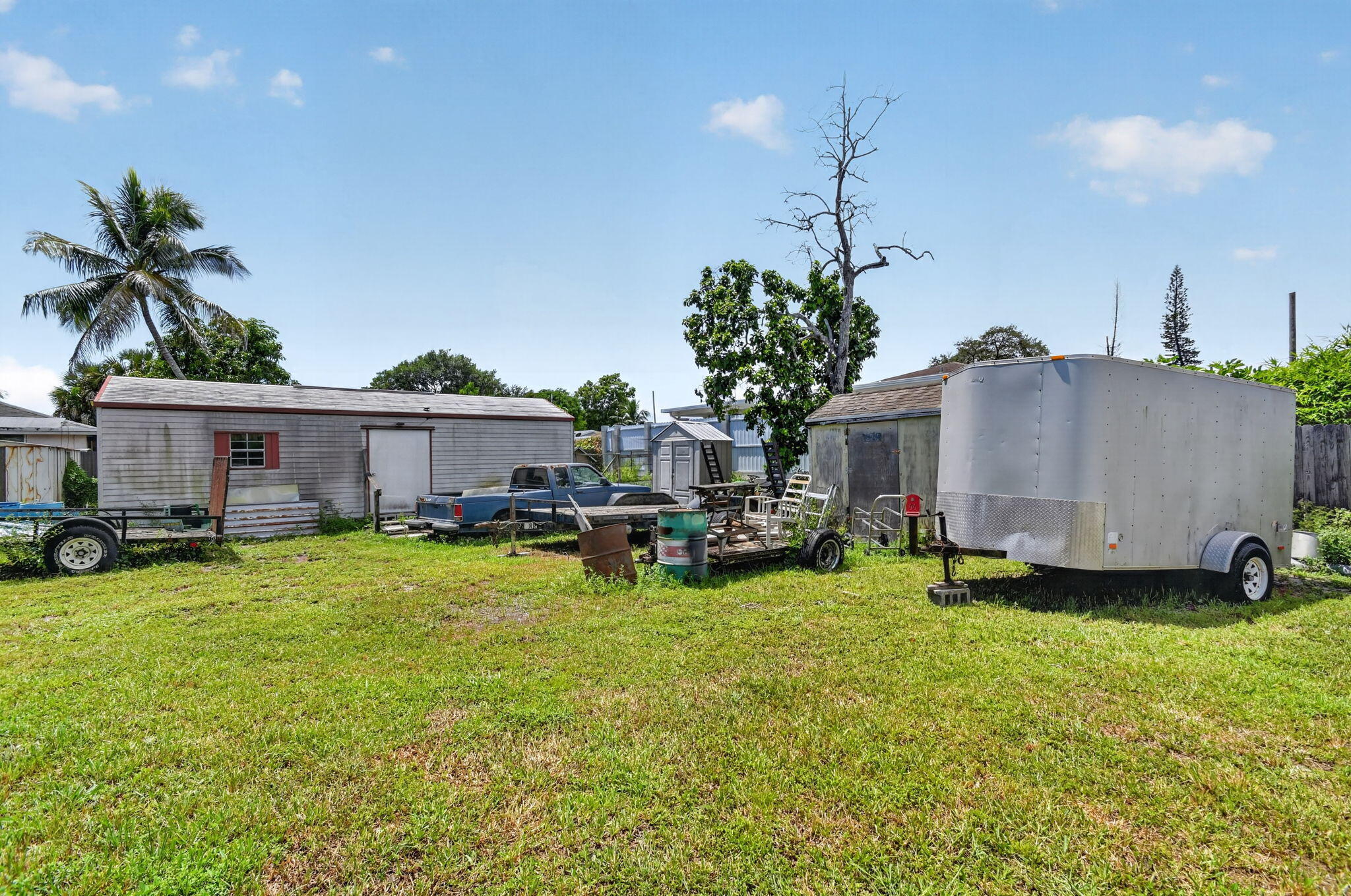 207/227 Ethelyn Drive Property Photo 45