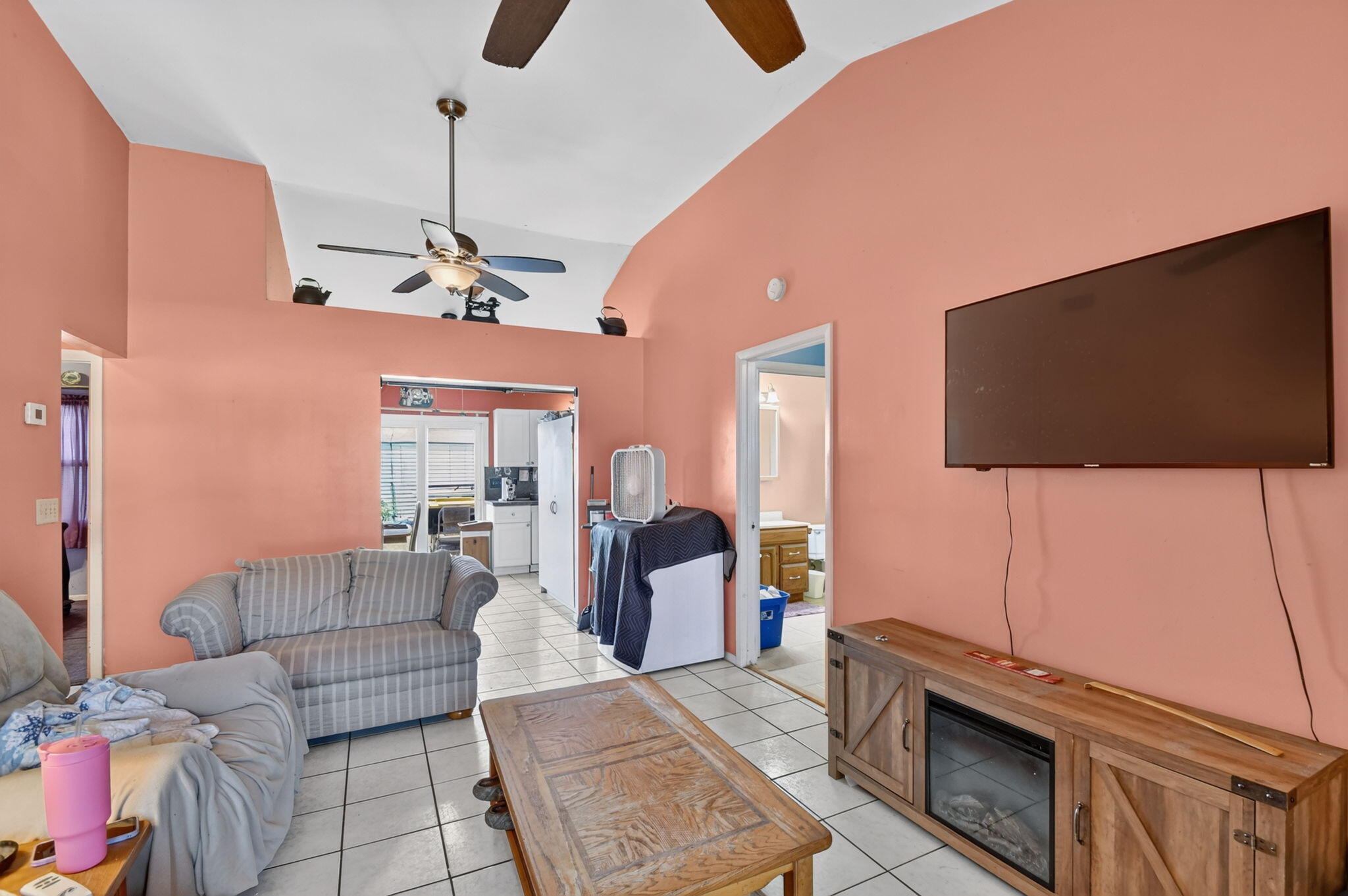 207/227 Ethelyn Drive Property Photo 53