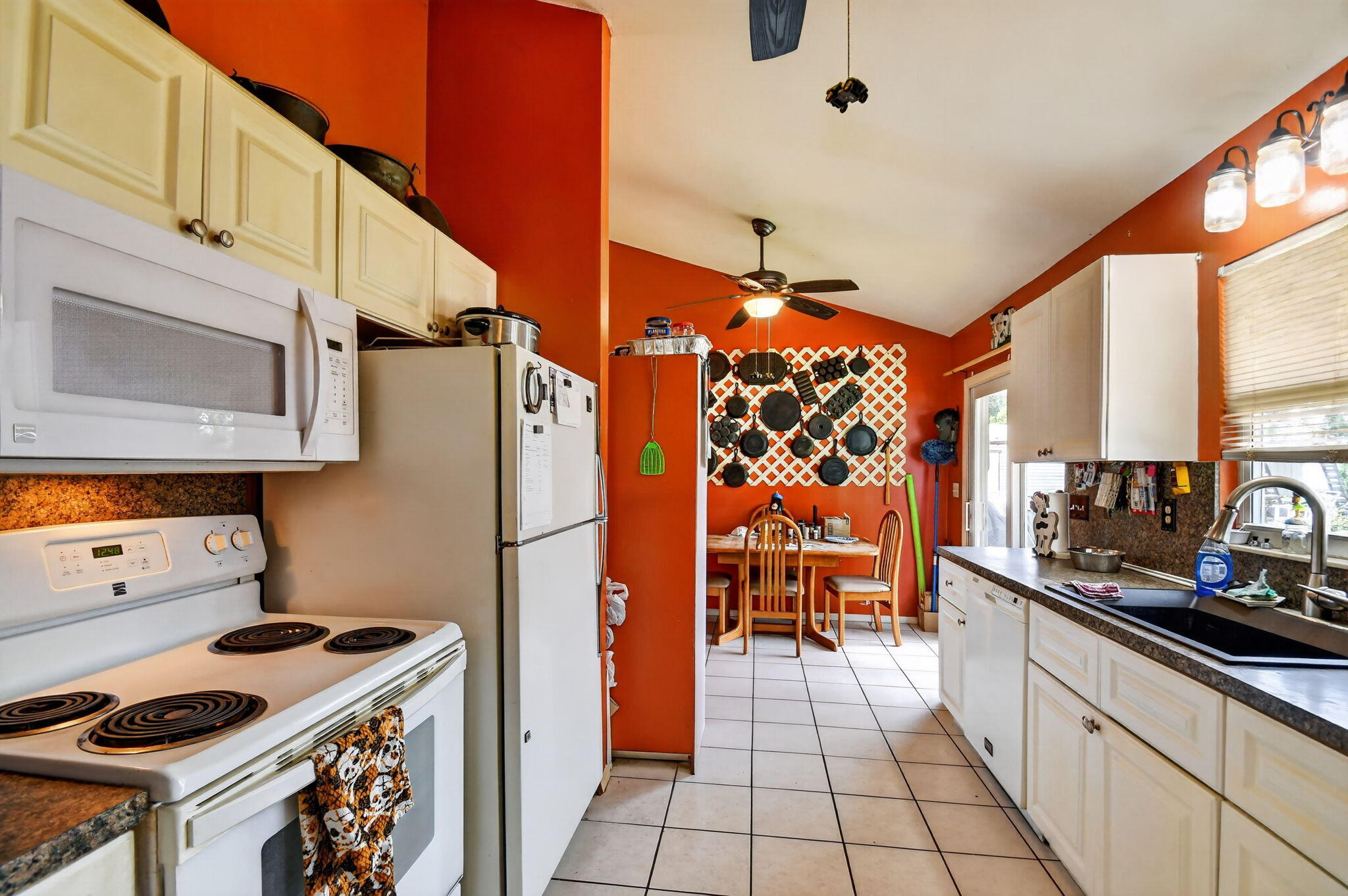 207/227 Ethelyn Drive Property Photo 66