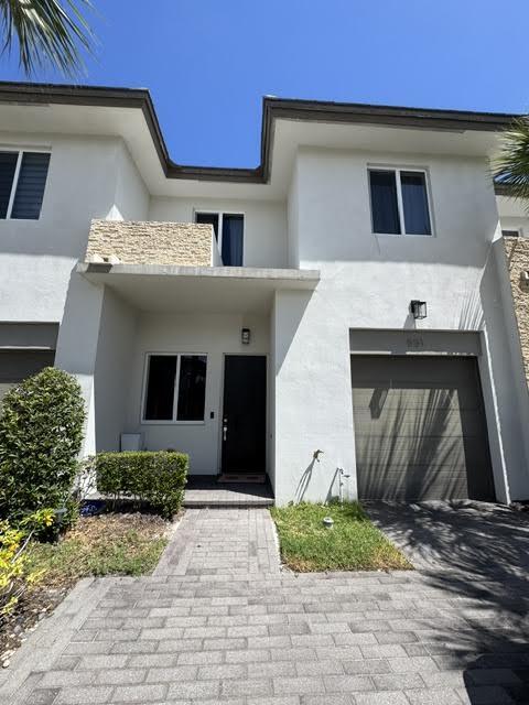 551 PIONEER Way Property Photo 1