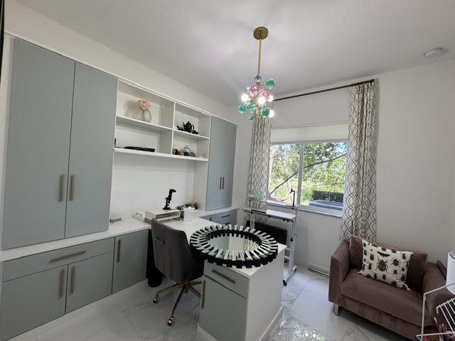 551 Pioneer Way Property Photo 8