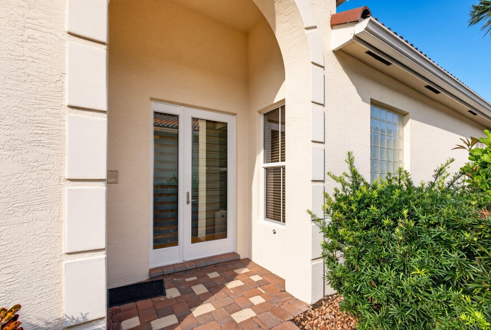 206 Isle Verde Way Property Photo 5