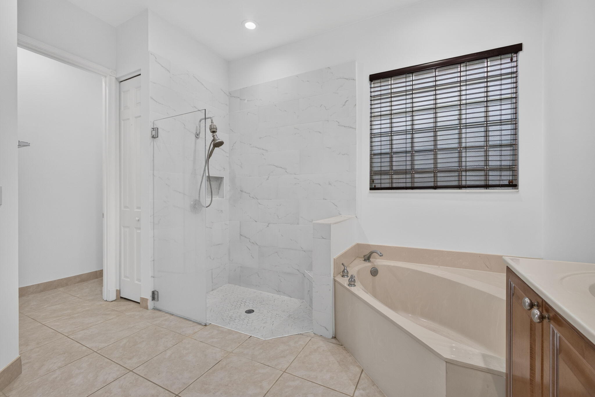 206 Isle Verde Way Property Photo 27
