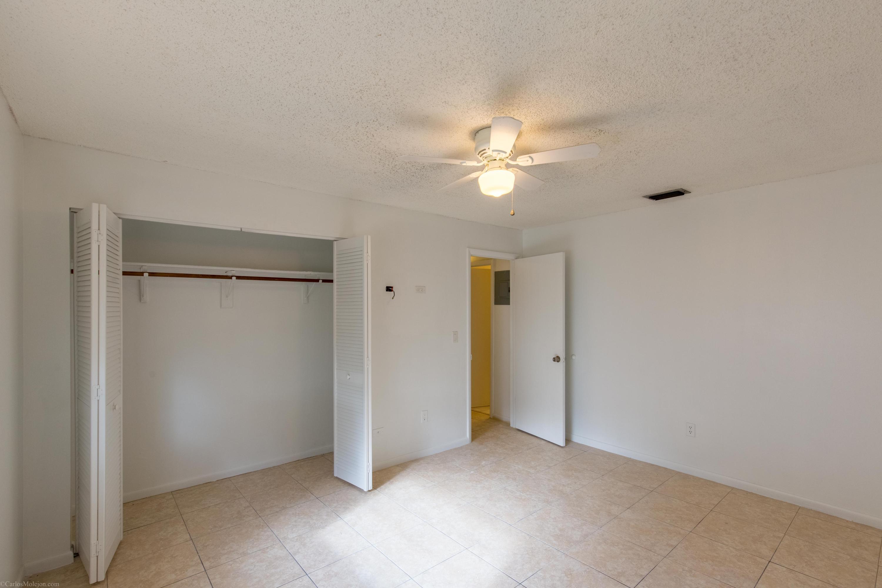 1348 Riverside Circle Property Photo 6