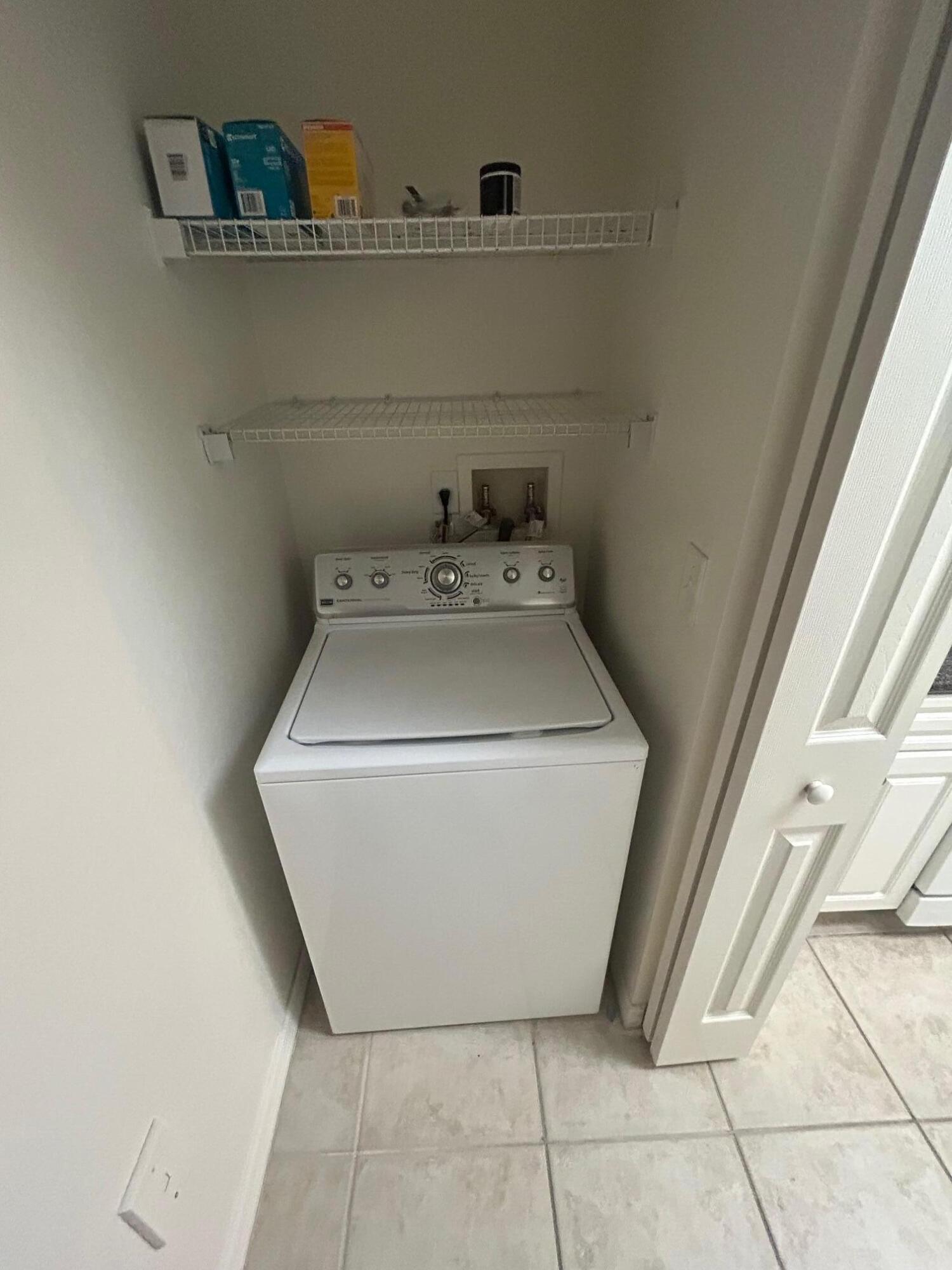 272 Se Kitching Circle Property Photo 18