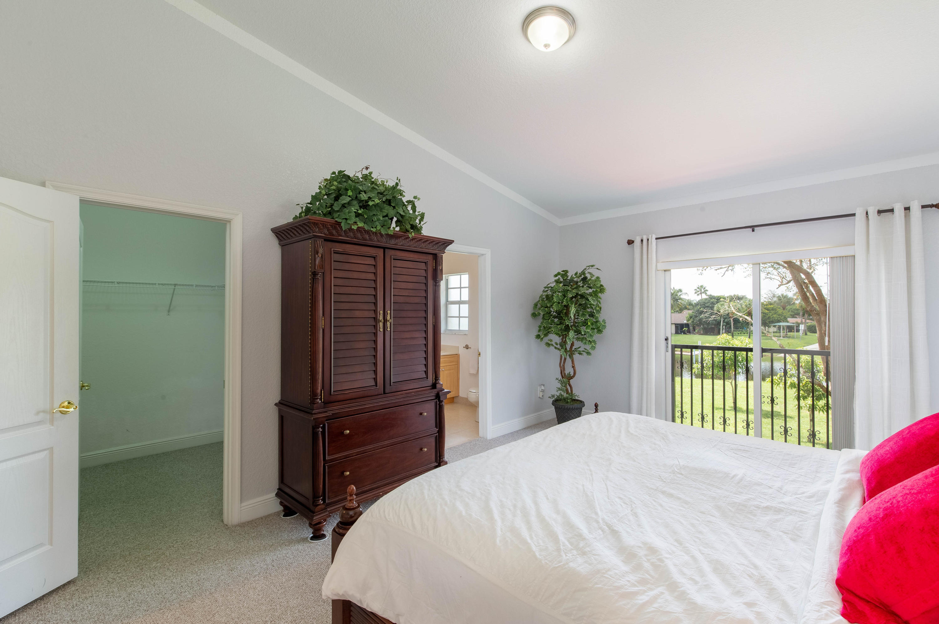 12764 Westhampton Circle Property Photo 11