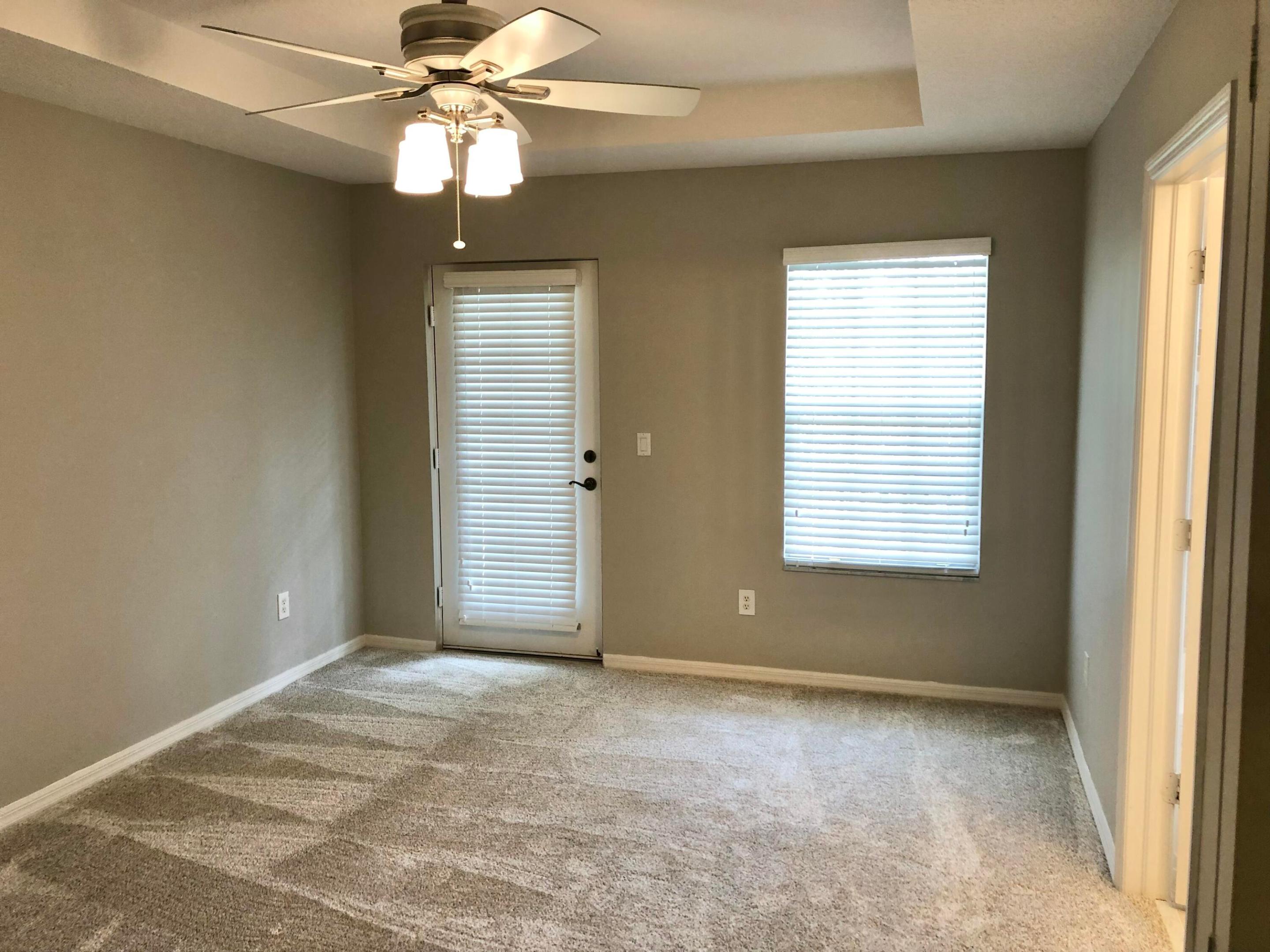 2089 Se Glen Ridge Drive Property Photo 10