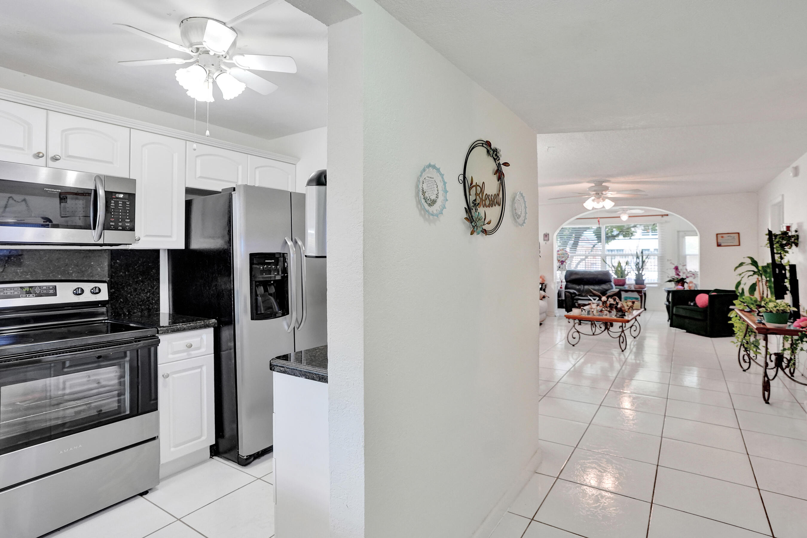 2651 Sunrise Lakes Drive E 104 Property Photo 7