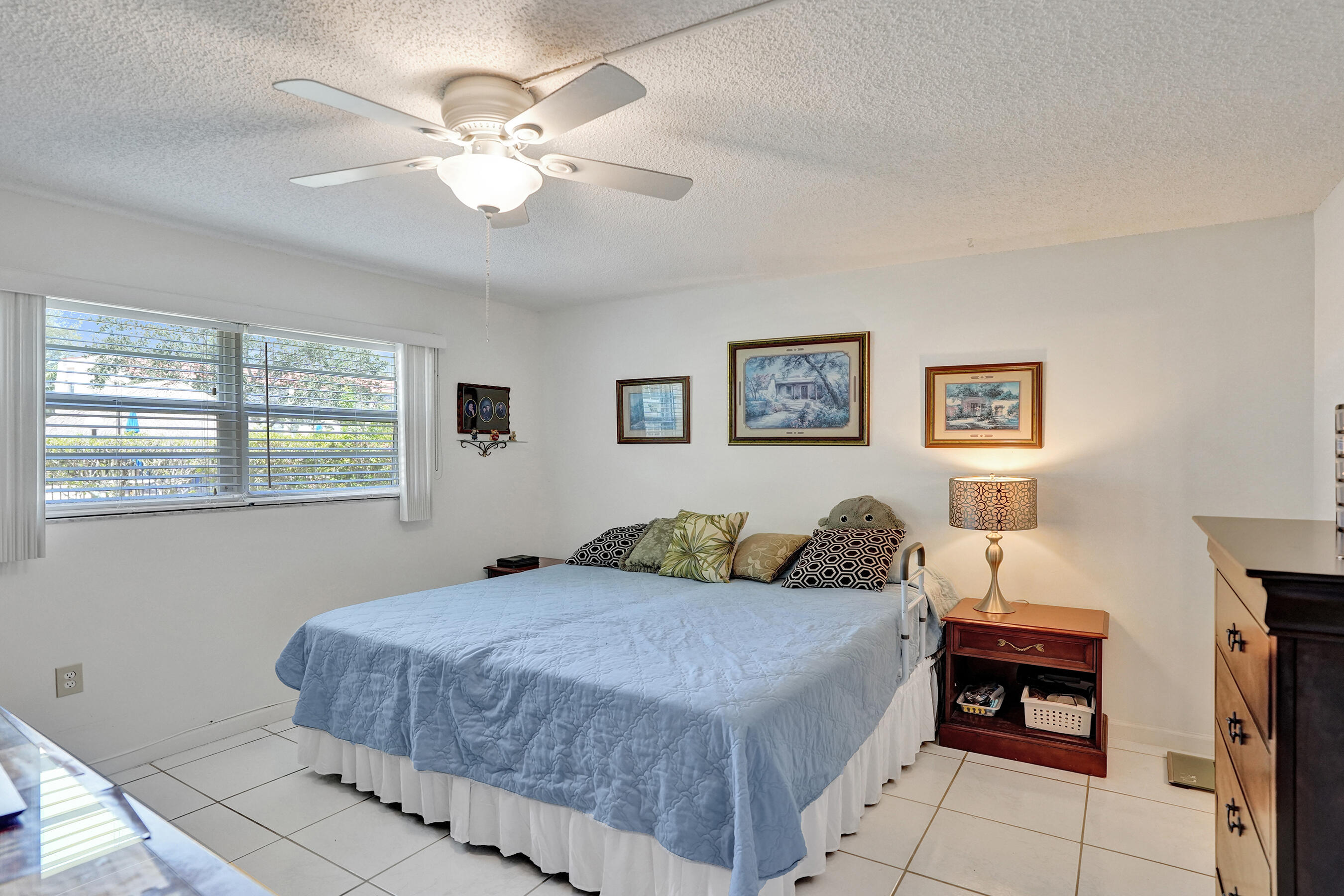 2651 Sunrise Lakes Drive E 104 Property Photo 25