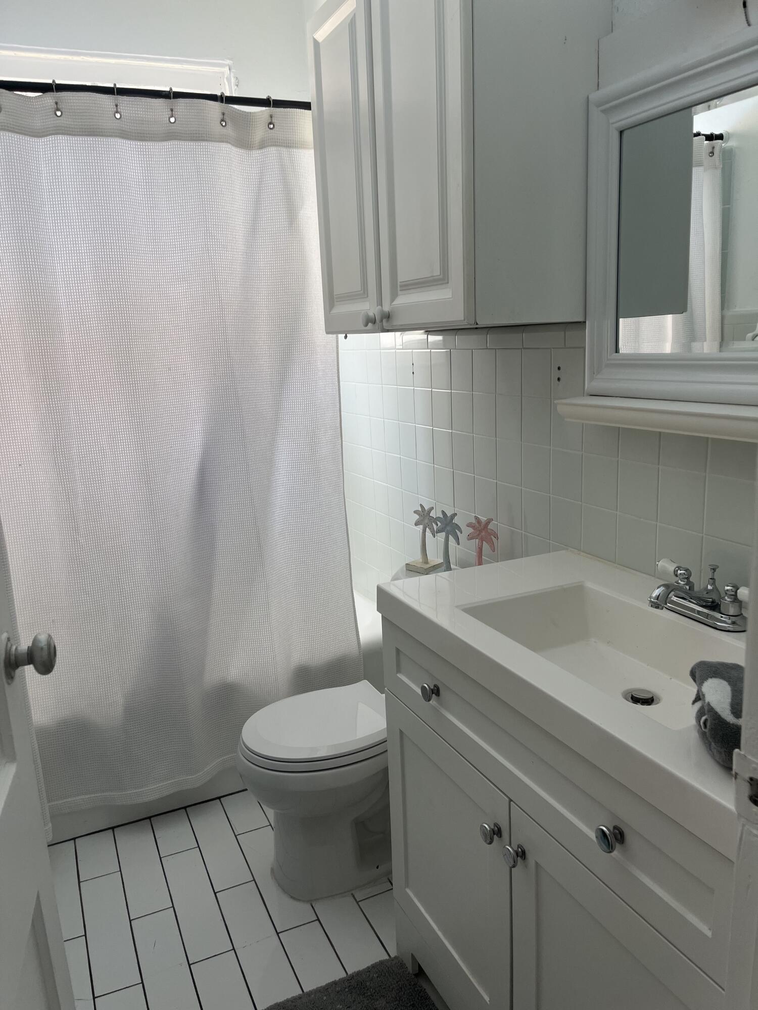 2911 Fairway Drive Property Photo 10