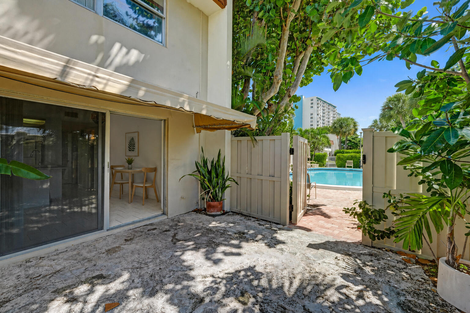 5555 N Ocean Boulevard 17 Property Photo 1