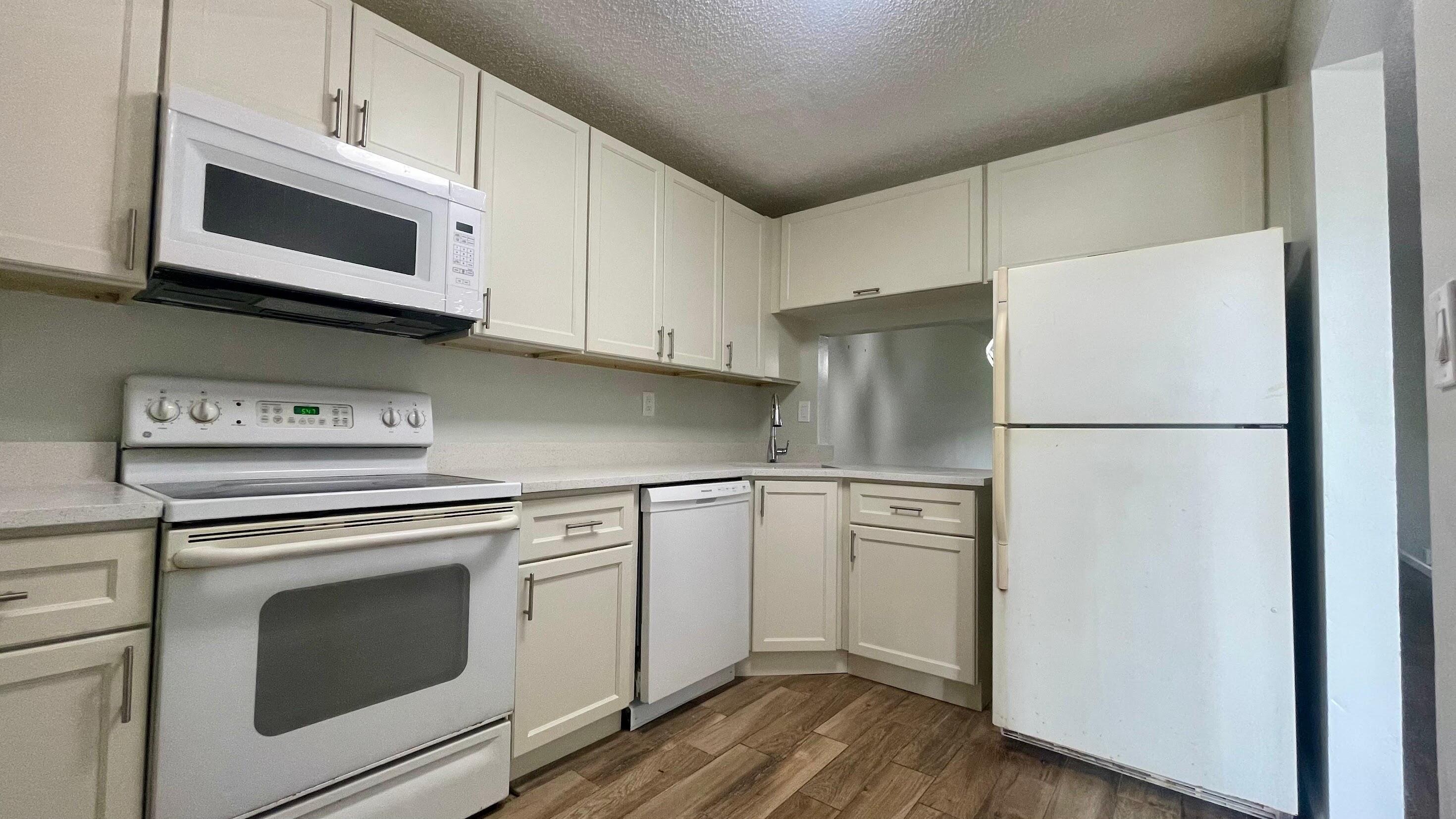 1801 Nw 75th Avenue 211 Property Photo 6