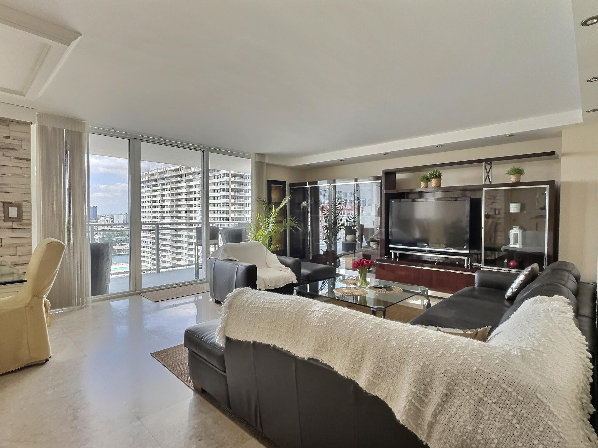 2030 S Ocean Drive 1626 Property Photo 18