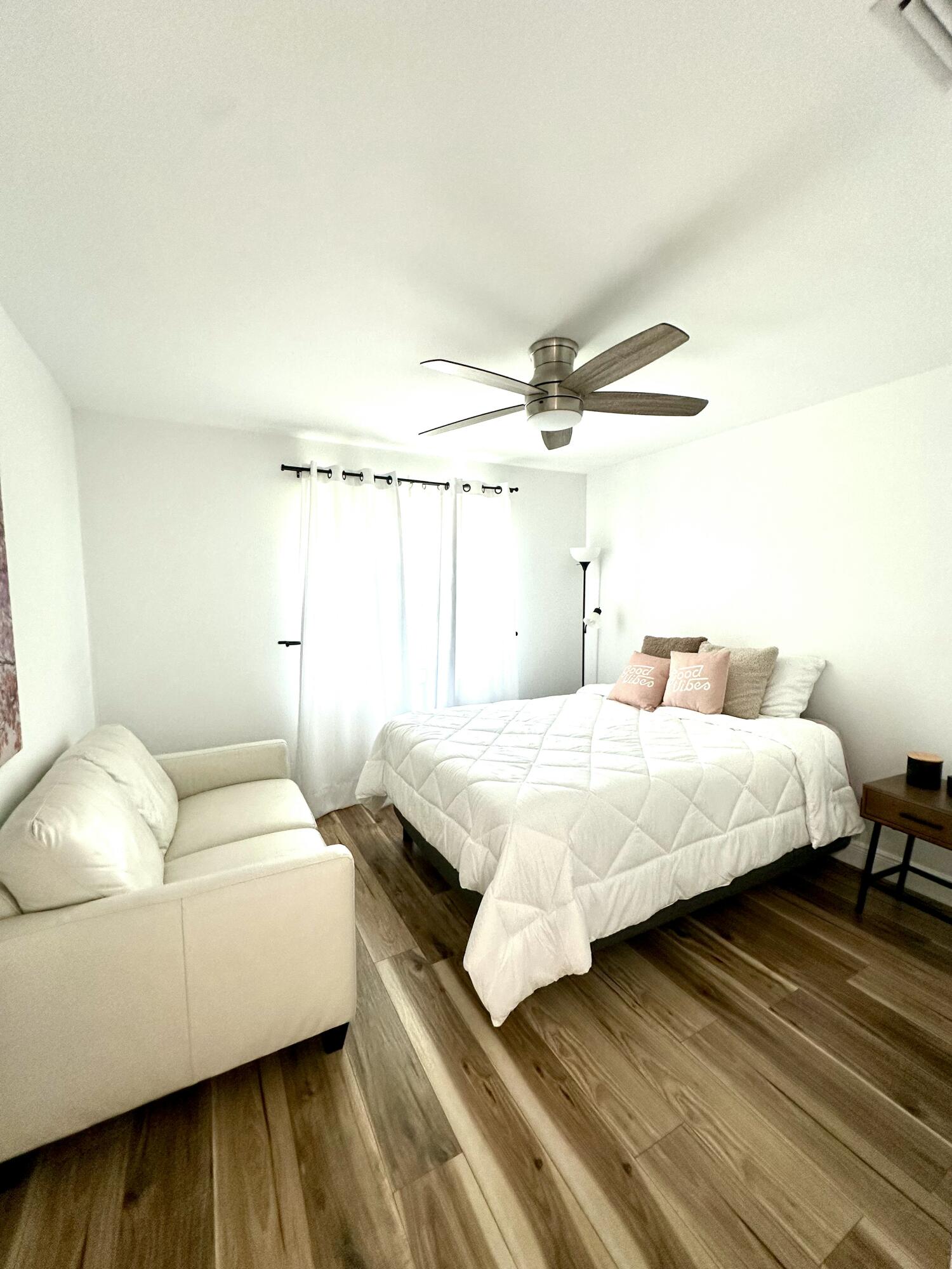 121 Eider Court Property Photo 11