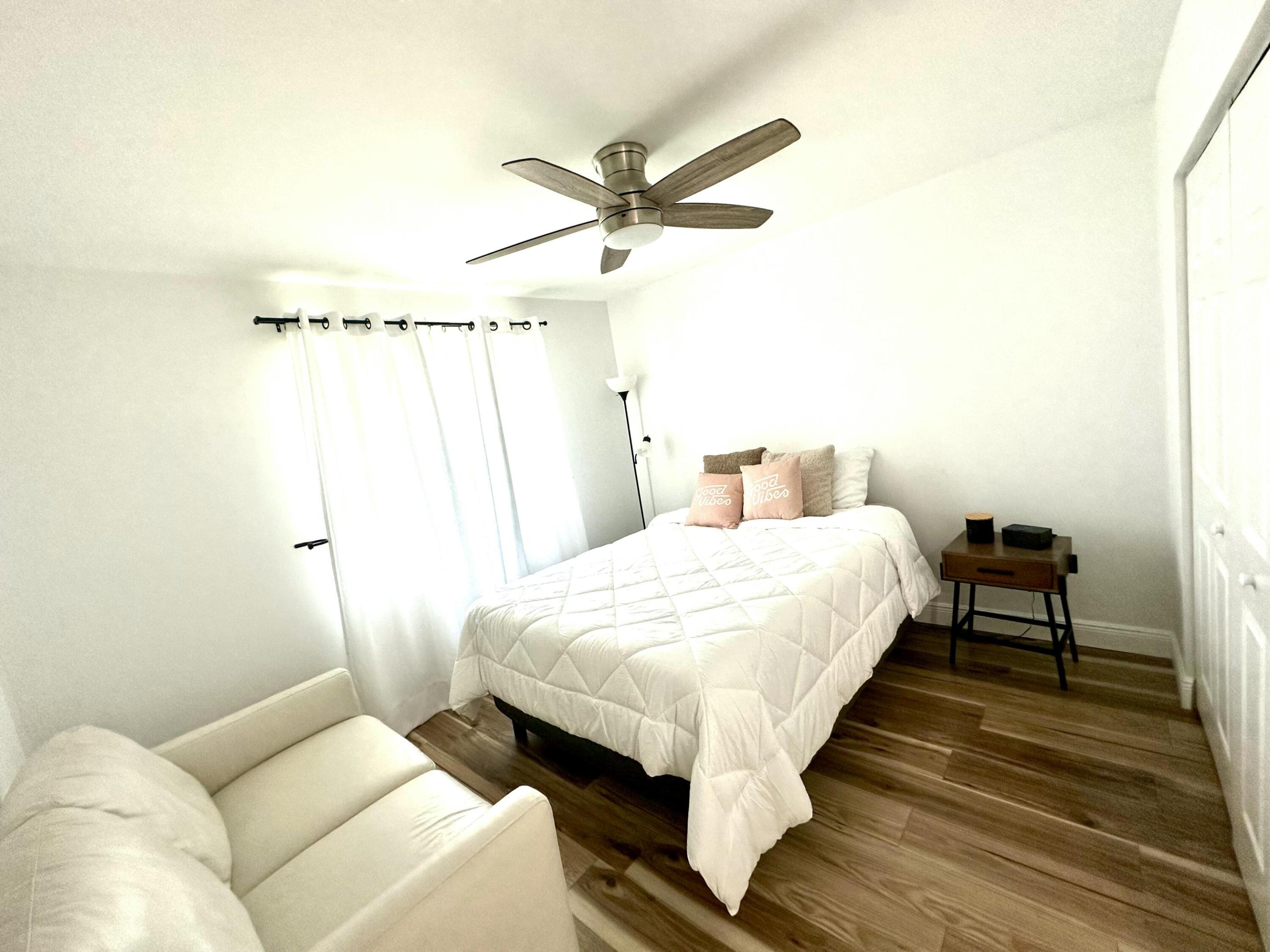 121 Eider Court Property Photo 12
