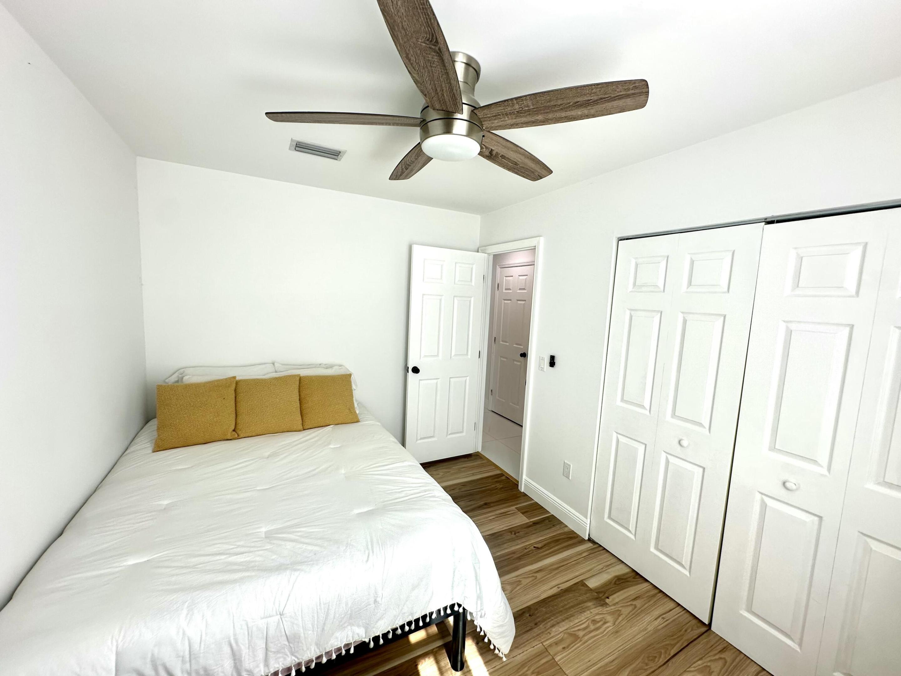 121 Eider Court Property Photo 14