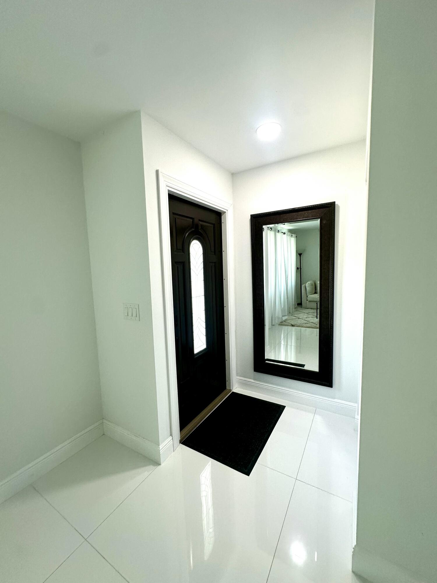 121 Eider Court Property Photo 22