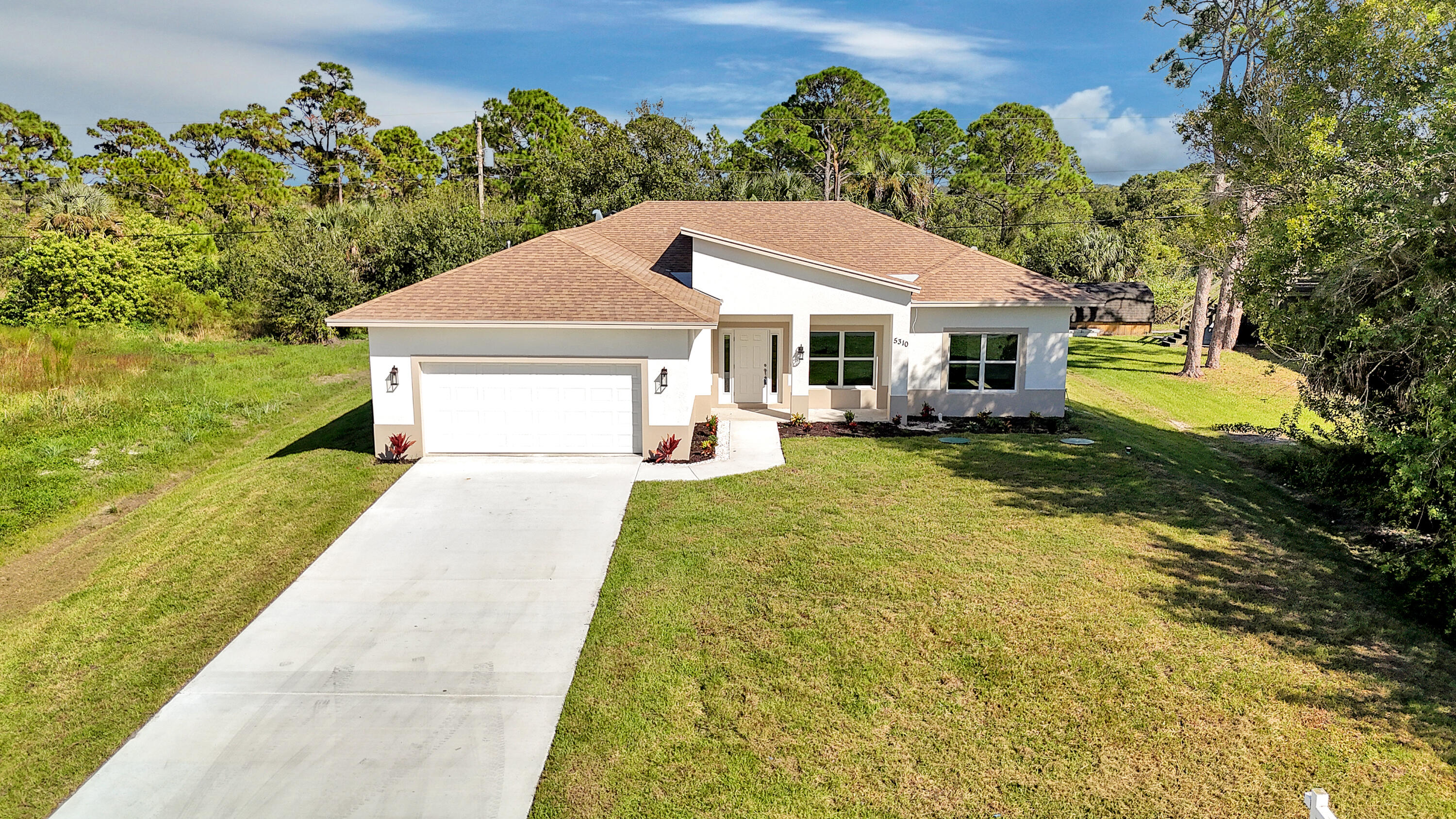 5310 Sunset Boulevard Property Photo 1