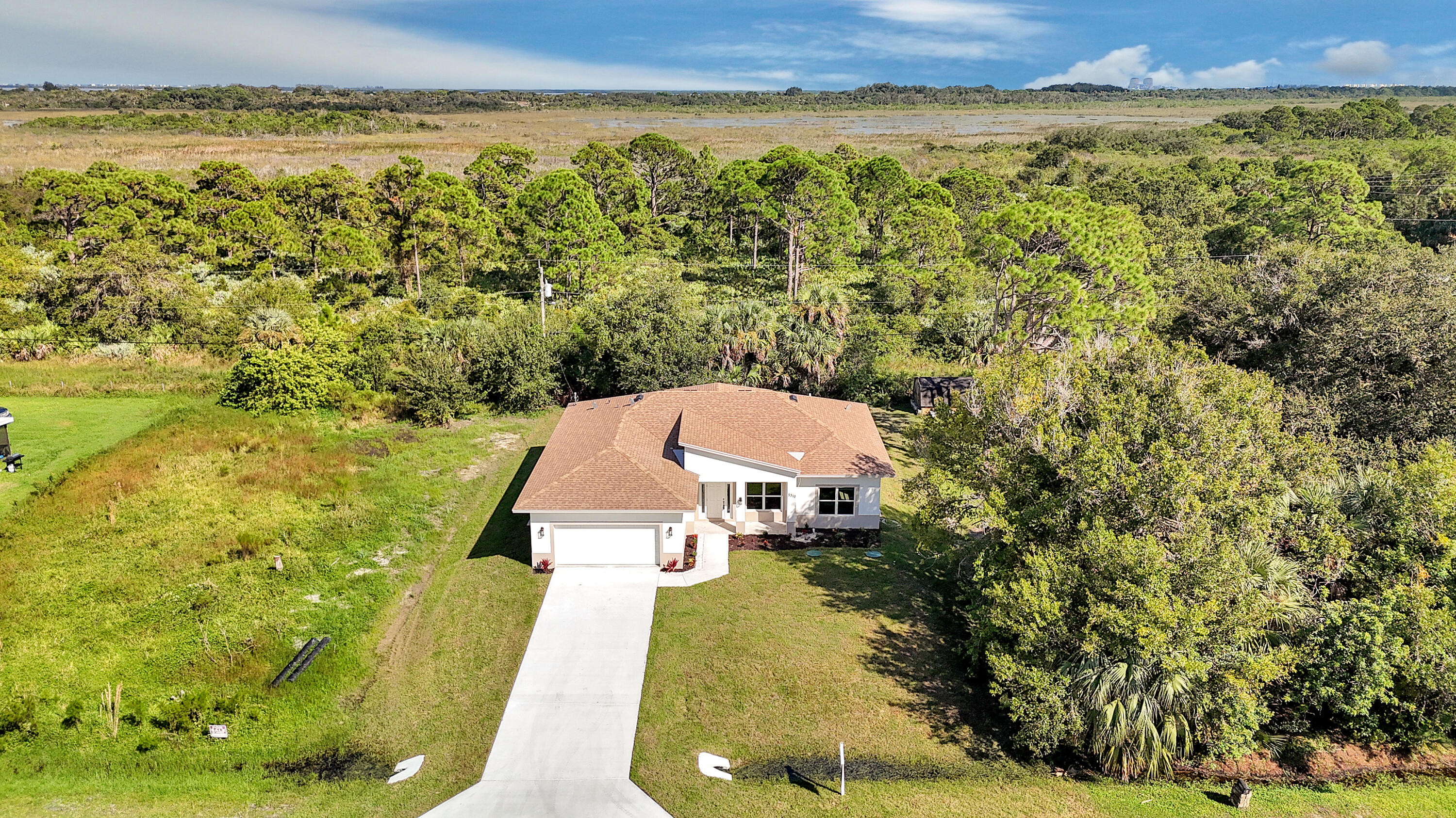 5310 Sunset Boulevard Property Photo 7