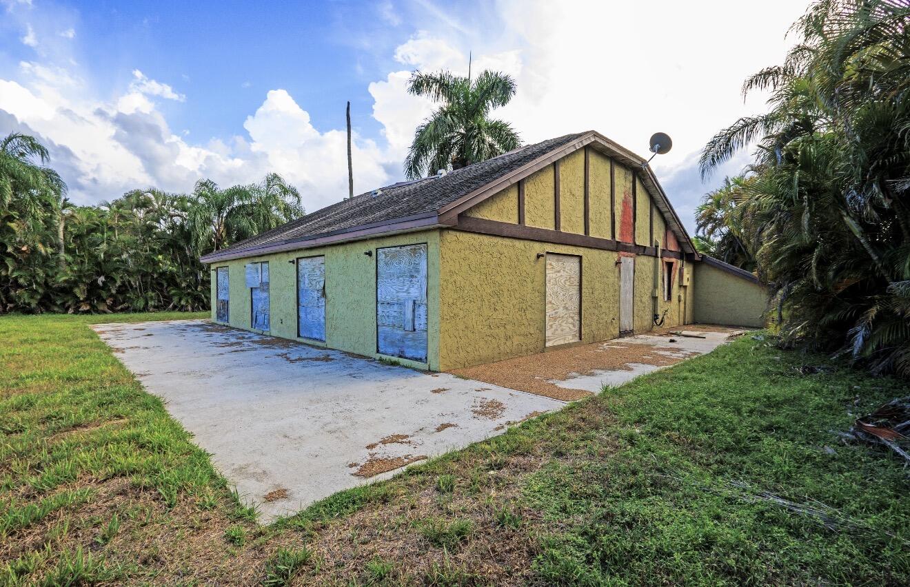 15801 W Wind Circle Property Photo 32