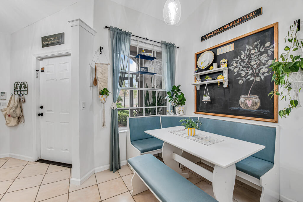 8429 Long Bay Property Photo 4