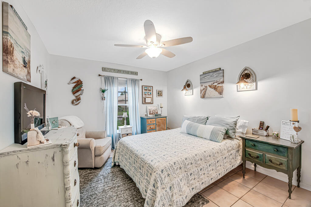 8429 Long Bay Property Photo 37